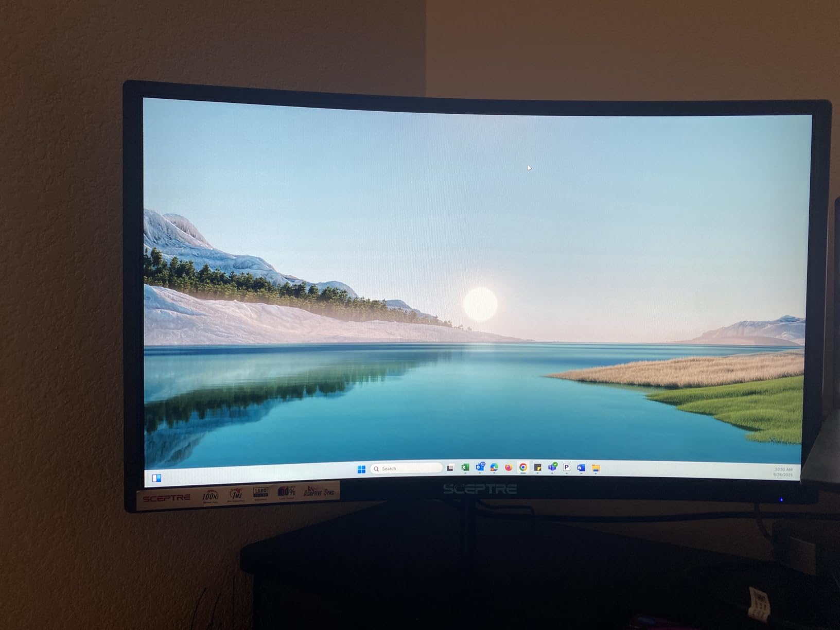 Sceptre Curved 24-inch Gaming Monitor 1080p R1500 98% sRGB HDMI x2 VGA Build-in Speakers, VESA Wall Mount Machine Black (C248W-1920RN Series) - Customer Photo 2