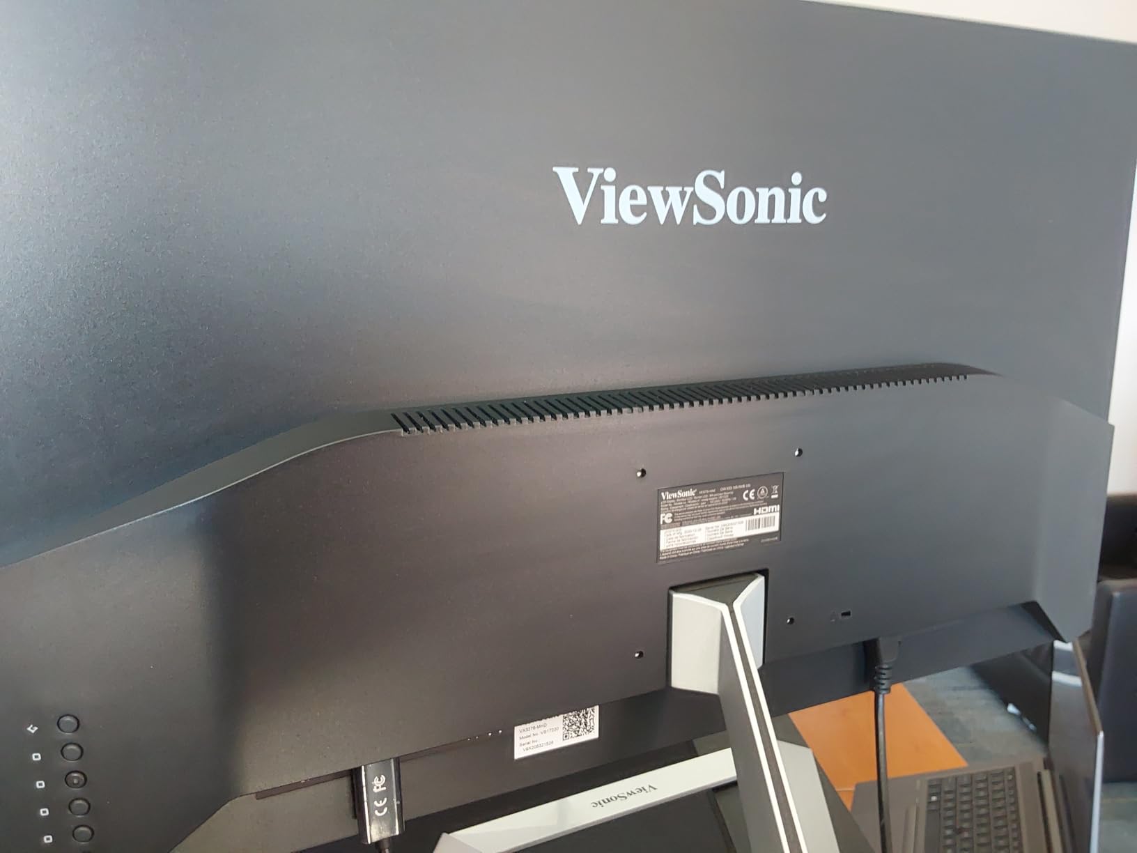ViewSonic VX3276-4K-MHD 32 Inch 4K UHD Monitor with Ultra-Thin Bezels, HDR10 HDMI and DisplayPort for Home and Office - Customer Photo 1