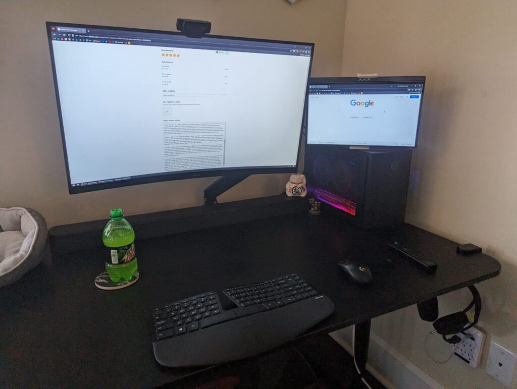 KYY Portable Monitor 15.6inch 1080P FHD USB-C, HDMI Computer Display HDR IPS Gaming Monitor w/Premium Smart Cover & Screen Protector, Speakers, for Laptop PC MAC Phone PS4 Xbox Switch Customer Review KYY Portable Monitor 15.6inch 1080P FHD USB-C, HDMI Computer Display HDR IPS Gaming Monitor w/Premium Smart Cover & Screen Protector, Speakers, for Laptop PC MAC Phone PS4 Xbox Switch - Customer Photo 4