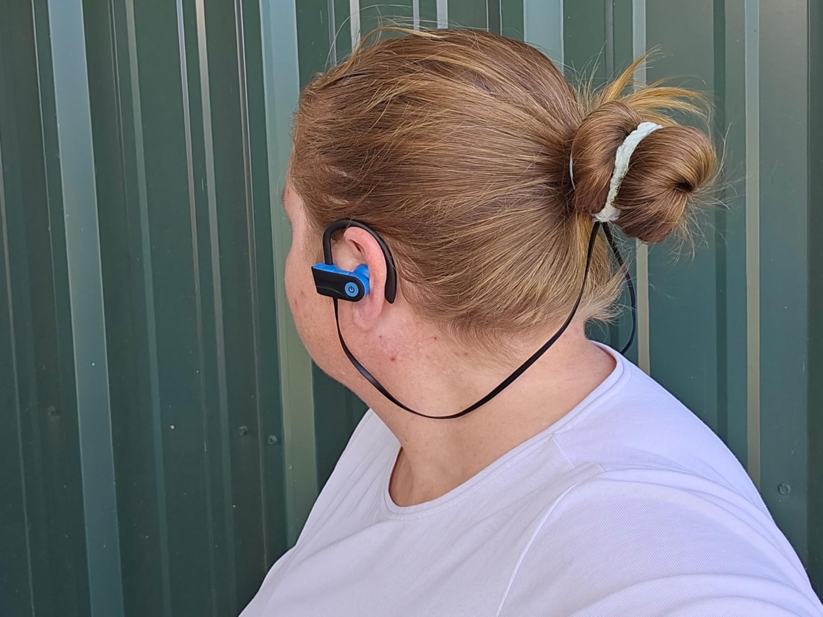 Boean Bluetooth Headphones, Wireless Headphones with 16 Hours Playtime Bluetooth 5.3 Wireless Earbuds HD Deep Bass Stereo Sound Isolation IPX7 Waterproof Earphones for Workout Running Sports - Customer Photo 4