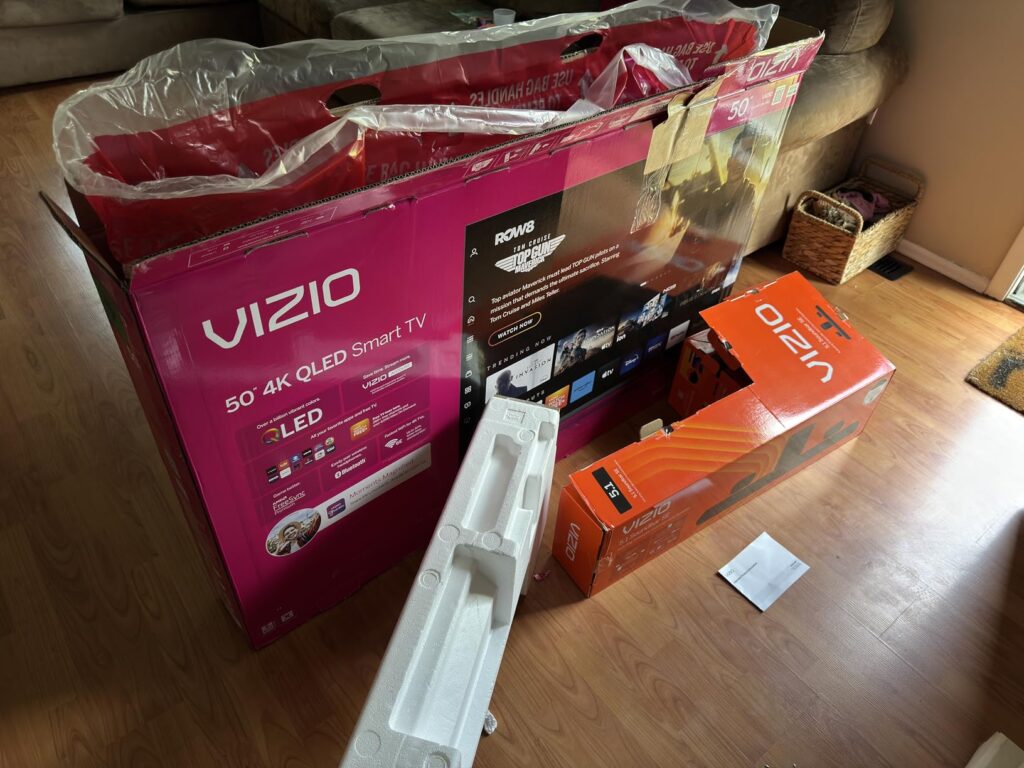 VIZIO 50-inch Quantum Pro 4K 120Hz QLED HDR10+ Smart TV with Dolby Vision, Active Full Array, 240Hz @ 1080p PC Gaming, WiFi 6E, Apple AirPlay, Chromecast Built-in, M50QXM-K01, 2023 Model - Customer Photo 1