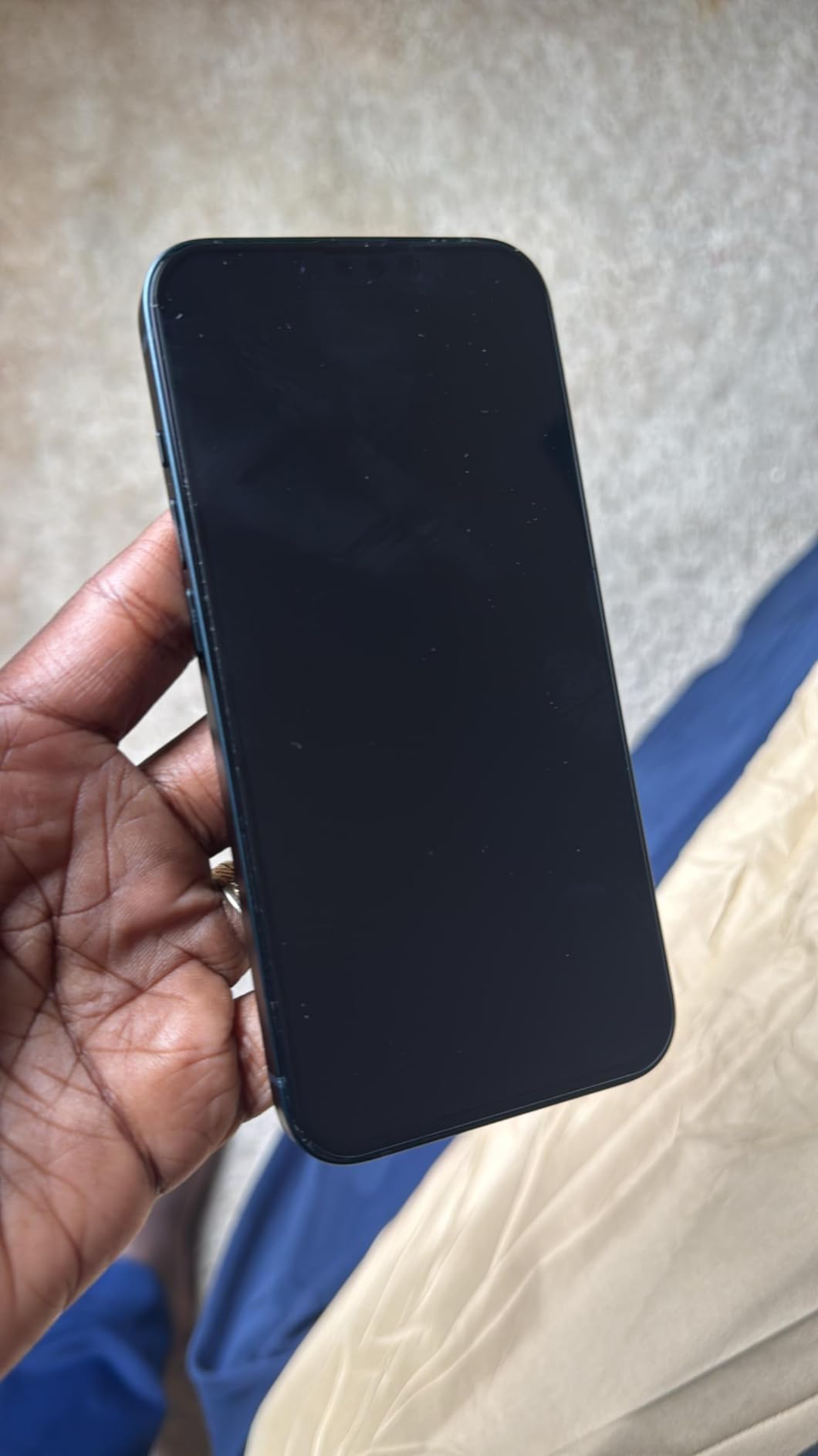 Apple iPhone 14, 128GB, Midnight - Unlocked (Renewed) - Customer Photo 1