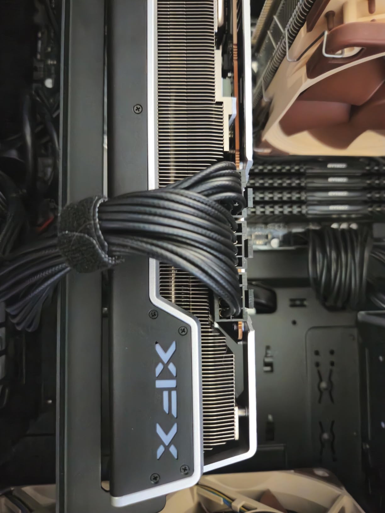 XFX Speedster MERC310 AMD Radeon RX 7900XTX Black Gaming Graphics Card with 24GB GDDR6, AMD RDNA 3 RX-79XMERCB9 - Customer Photo 1