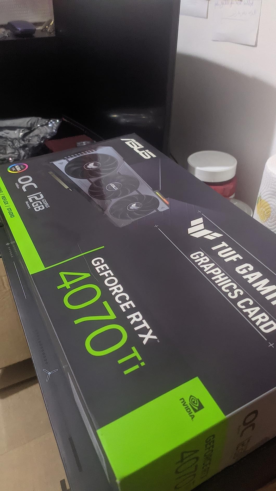 ASUS TUF Gaming NVIDIA GeForce RTX™ 4070 Ti OC Edition Gaming Graphics Card (PCIe 4.0, 12GB GDDR6X, HDMI 2.1a, DisplayPort 1.4a), TUF-RTX4070TI-O12G-GAMING - Customer Photo 4