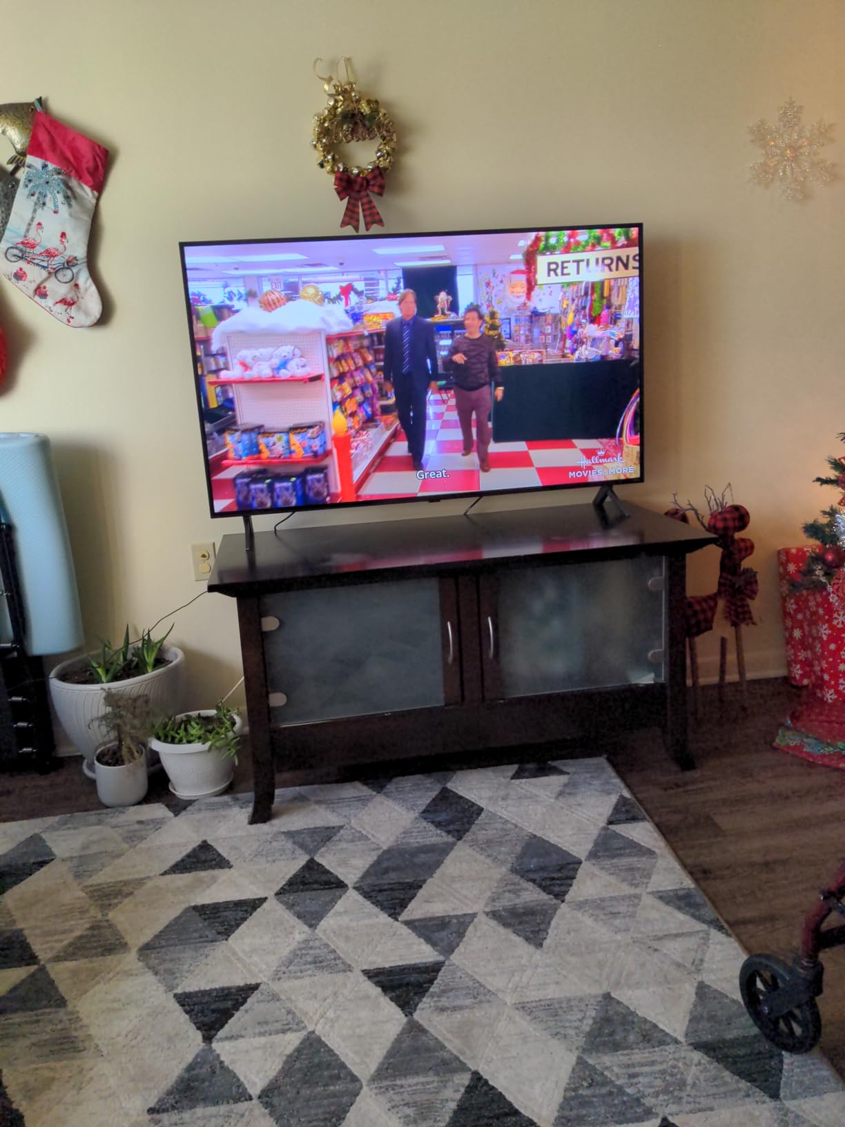 LG QNED80 Series 55-Inch Class QNED Mini LED Smart TV 4K Processor Smart Flat Screen TV for Gaming with Magic Remote AI-Powered 55QNED80URA, 2023 with Alexa Built-in,Black - Customer Photo 5