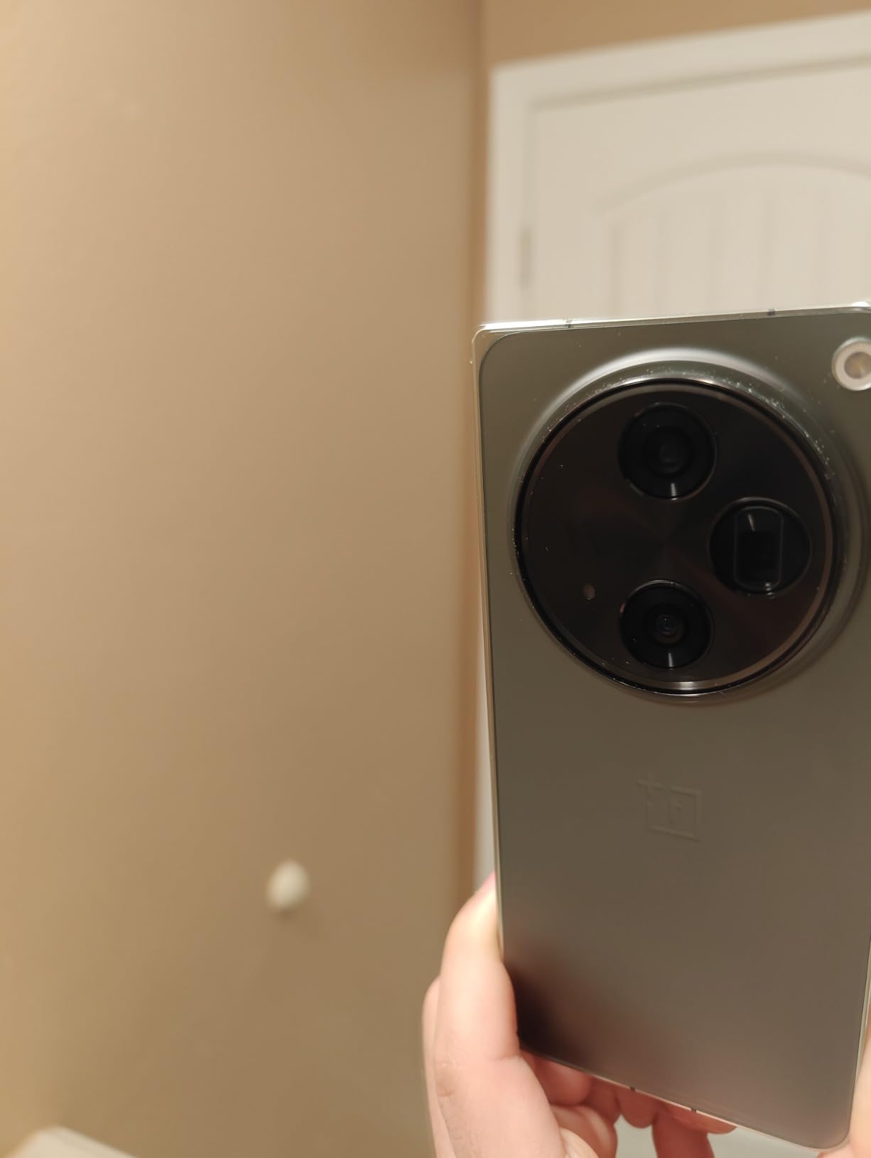 OnePlus Open, 16GB RAM+512GB, Dual-SIM, Voyager Black, US Factory Unlocked Android Smartphone, 4805 mAh Battery, 67W Fast Charging, Hasselblad Camera, 120Hz Fluid Display - Customer Photo 1