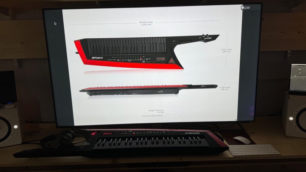 Yamaha HS4 Powered Studio Monitor in Black, Pair (HS4 B) - Customer Photo 1