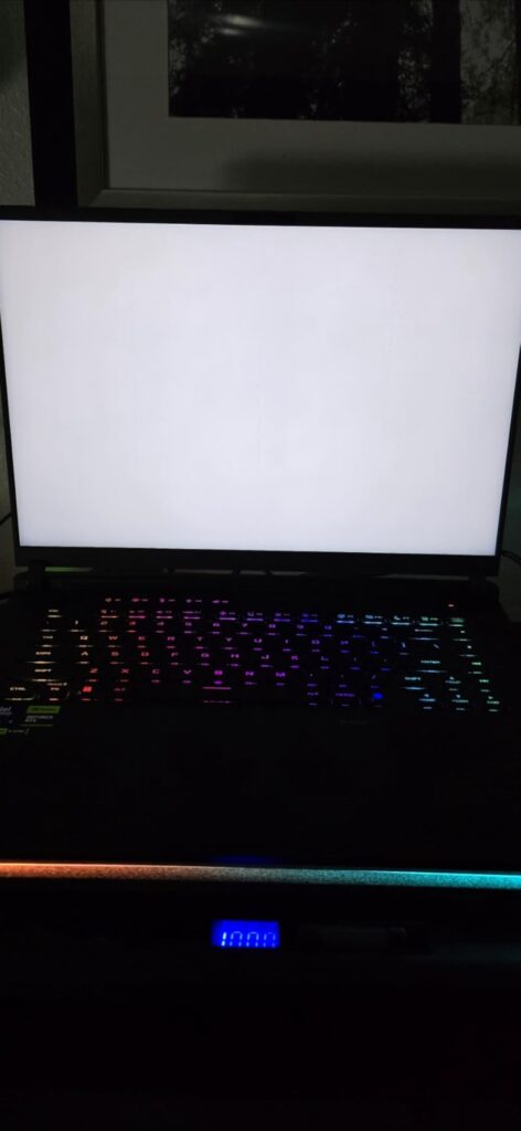 ASUS ROG Strix Scar 16 (2024) Gaming Laptop, 16" Nebula HDR 16:10 QHD 240Hz/3ms, 1100 nits, Mini LED Display, GeForce RTX 4080, Intel Core i9-14900HX, 32GB DDR5, 1TB SSD, Windows 11 Pro, G634JZR-XS96 - Customer Photo 2