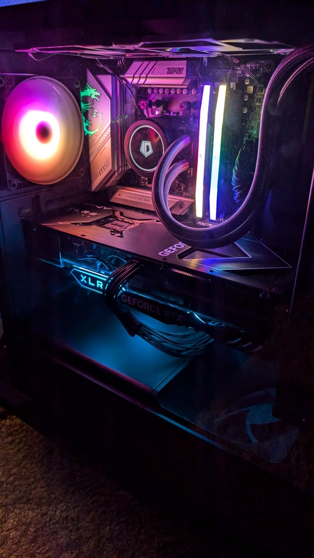 PNY GeForce RTX™ 4080 Super 16GB Verto™ OC Triple Fan Graphics Card DLSS 3 (256-bit, PCIe 4.0, GDDR6X, HDMI/DisplayPort, Supports 4k, incl. Adapter Anti-Sag Support Bracket, 3 Slot) - Customer Photo 3