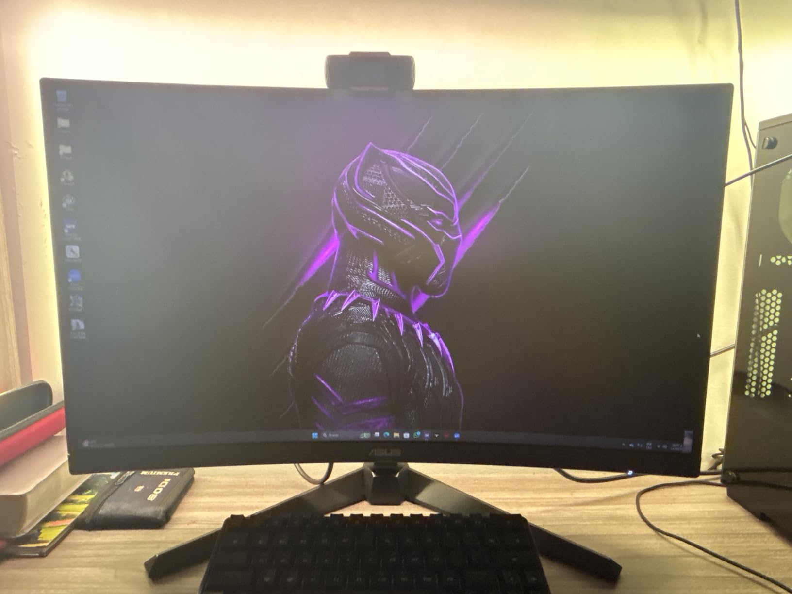 ASUS TUF Gaming 24 ASUS TUF Gaming 24