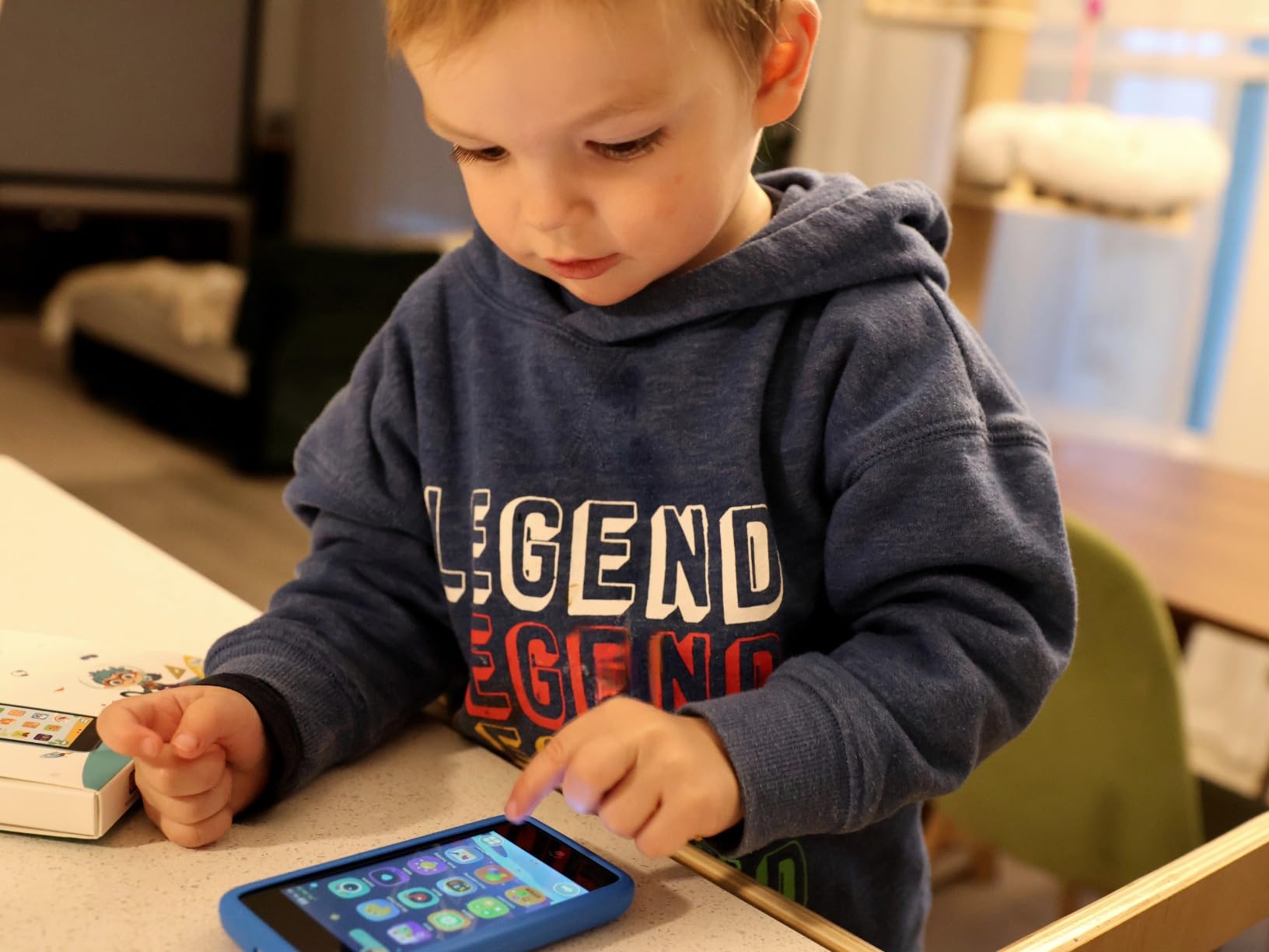 MOMILLA Kids Toys Smart Phone, 3.97