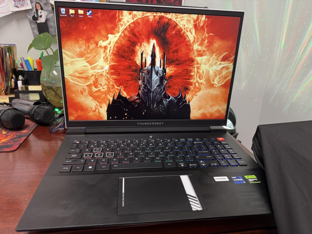 Thunderobot Zero 16 i9 4080 Gaming Laptop, 16" QHD+ 240Hz 2.5K Display, 14th Gen Intel Core i9-14900HX, GeForce RTX 4080, 32GB DDR5 RAM, 1TB SSD, RGB Backlit Keyboard, Wi-Fi 6, Windows 11 Home, White - Customer Photo 1