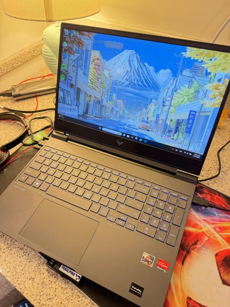 HP Victus 15.6 Best Gaming Laptops Under $600