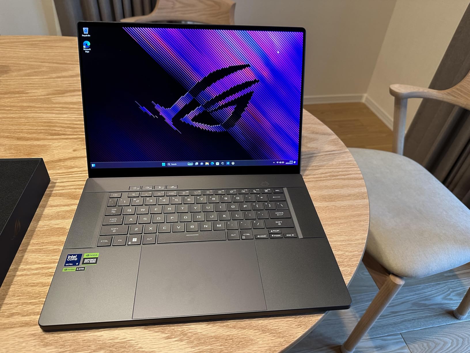 ASUS ROG Zephyrus G16 Gaming Laptop | 16 ASUS ROG Zephyrus G16 Gaming Laptop | 16