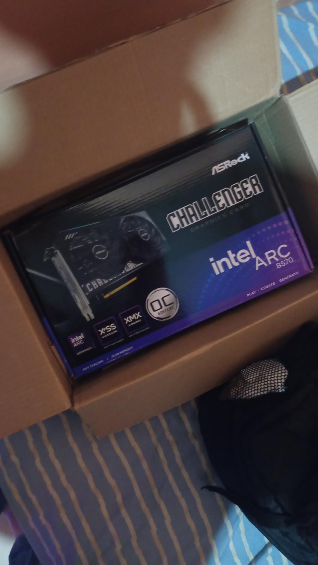 ASRock Intel Arc B570 Challenger 10GB OC GDDR6 Graphics Card, 2600 MHz GPU, 19 Gbps Memory, Dual Fan, Metal Backplate, HDMI 2.1a, DisplayPort 2.1, 0dB Cooling - Customer Photo 1