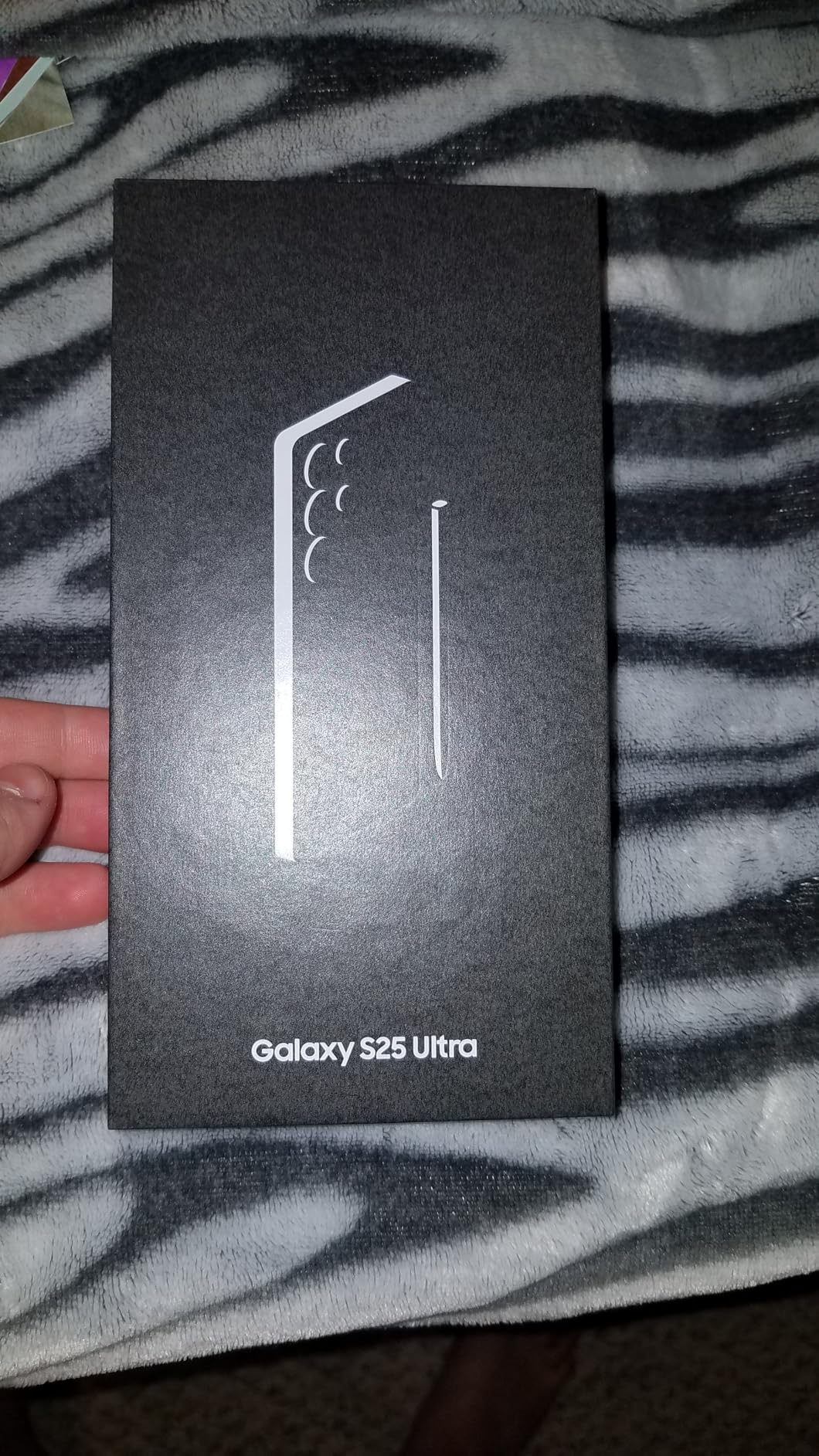 SAMSUNG Galaxy S25 Ultra SM-S938B/DS 256GB 12GB RAM AI Smartphone, Factory Unlocked, Global Model - Titanium Black - Customer Photo 2