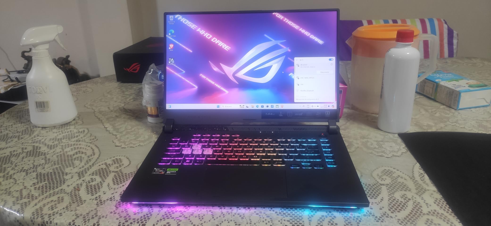 ASUS ROG Strix SCAR 18 (2025) Gaming Laptop, 18 ASUS ROG Strix SCAR 18 (2025) Gaming Laptop, 18