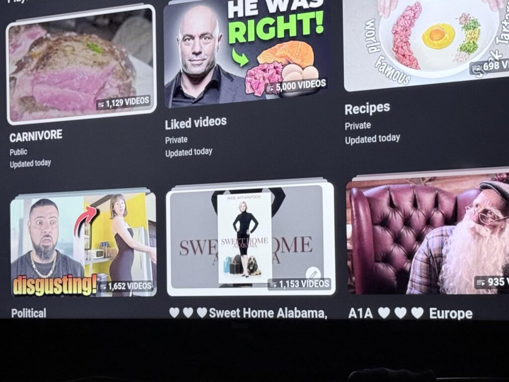 Roku Smart TV 2025 – 32-Inch Select Series, 1080p Full HD TV – Roku TV with Voice Remote – Flat Screen LED Television with Wi-Fi for Streaming Live Local News, Sports, Family Entertainment - Customer Photo 2