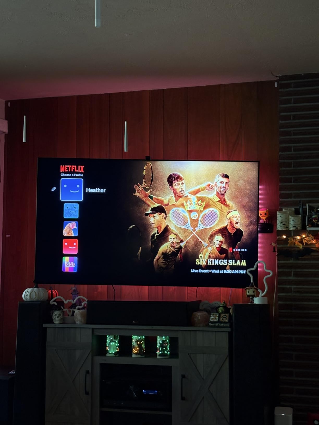 Samsung 85-Inch Class Neo QLED 4K QN90F Series, Vision AI, Mini LED Smart TV (2025 Model, 85QN90F) Neo Quantum HDR+, Object Tracking Sound+ w/Dolby Atmos, Glare Free, Gaming Hub, Alexa Built-in - Customer Photo 2