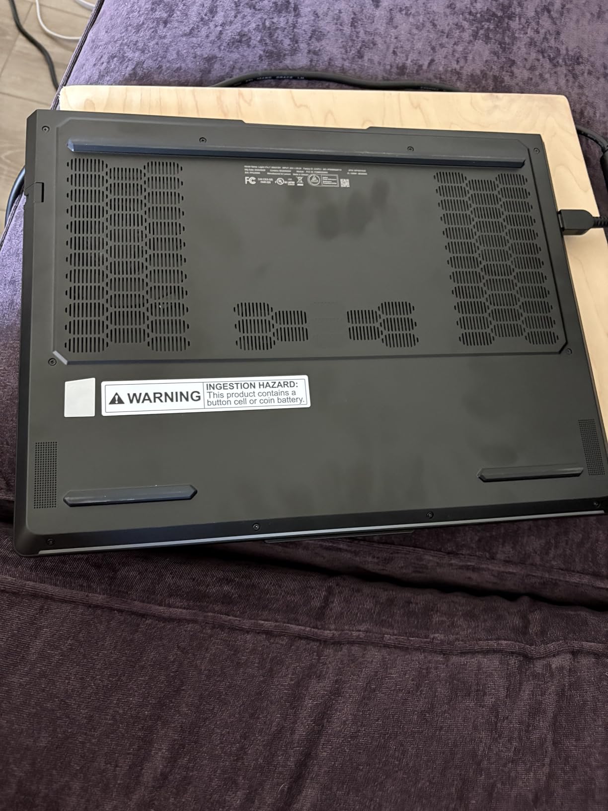 Lenovo Legion Pro 7i – Gaming Laptop - Intel® Core™ Ultra 9 275HX – 16 Lenovo Legion Pro 7i – Gaming Laptop - Intel® Core™ Ultra 9 275HX – 16