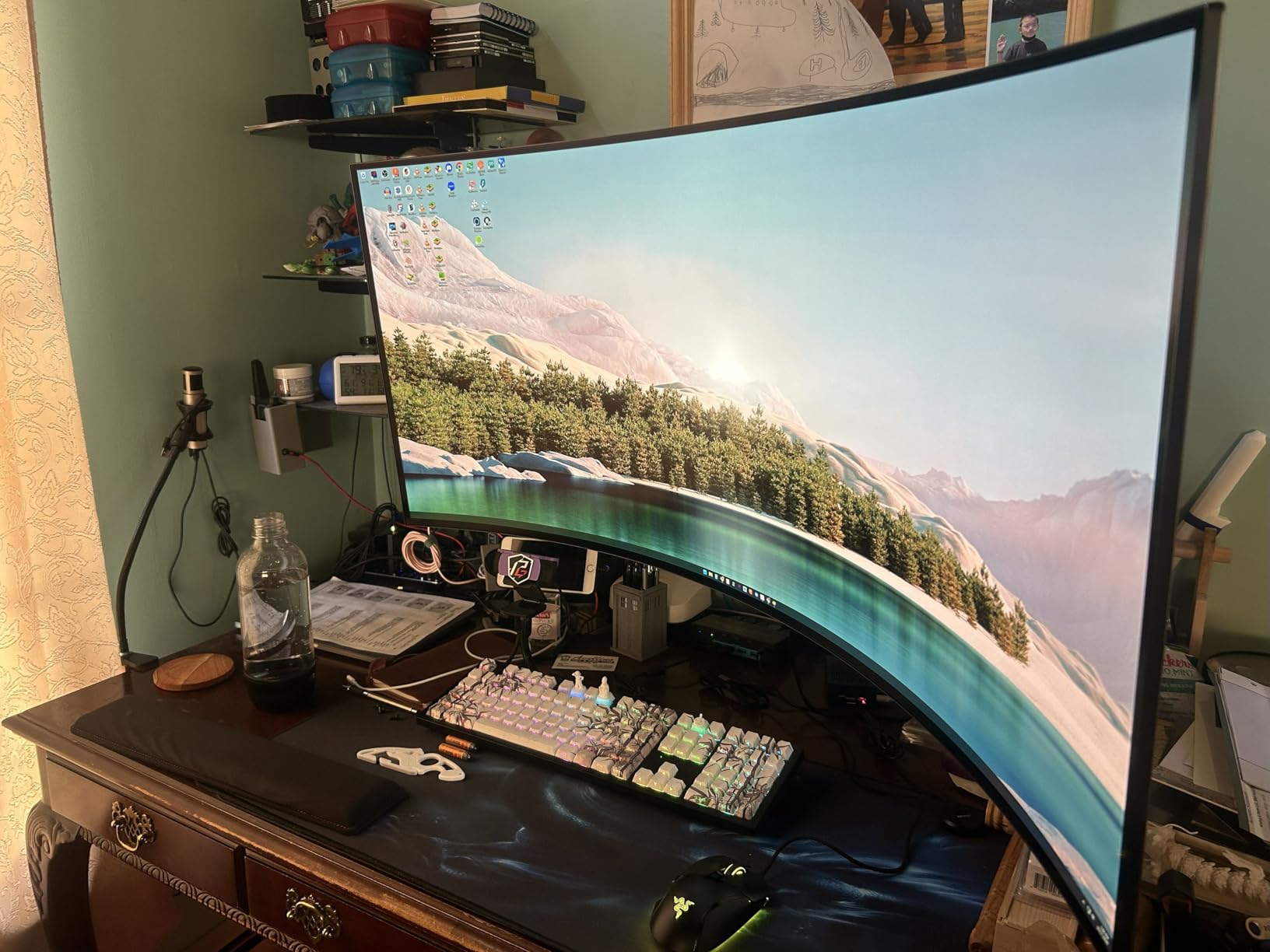 LG 45GX950A-B 45-inch Ultragear 5K2K WUHD (5120 x 2160) OLED Curved Gaming Monitor, Dual-Mode, 165Hz, 0.03ms, NVIDIA G-Sync, AMD FreeSync Premium Pro, HDR True Black 400, USB Type-C 90W, DP2.1, Black Customer Review LG 45GX950A-B 45-inch Ultragear 5K2K WUHD (5120 x 2160) OLED Curved Gaming Monitor, Dual-Mode, 165Hz, 0.03ms, NVIDIA G-Sync, AMD FreeSync Premium Pro, HDR True Black 400, USB Type-C 90W, DP2.1, Black - Customer Photo 1