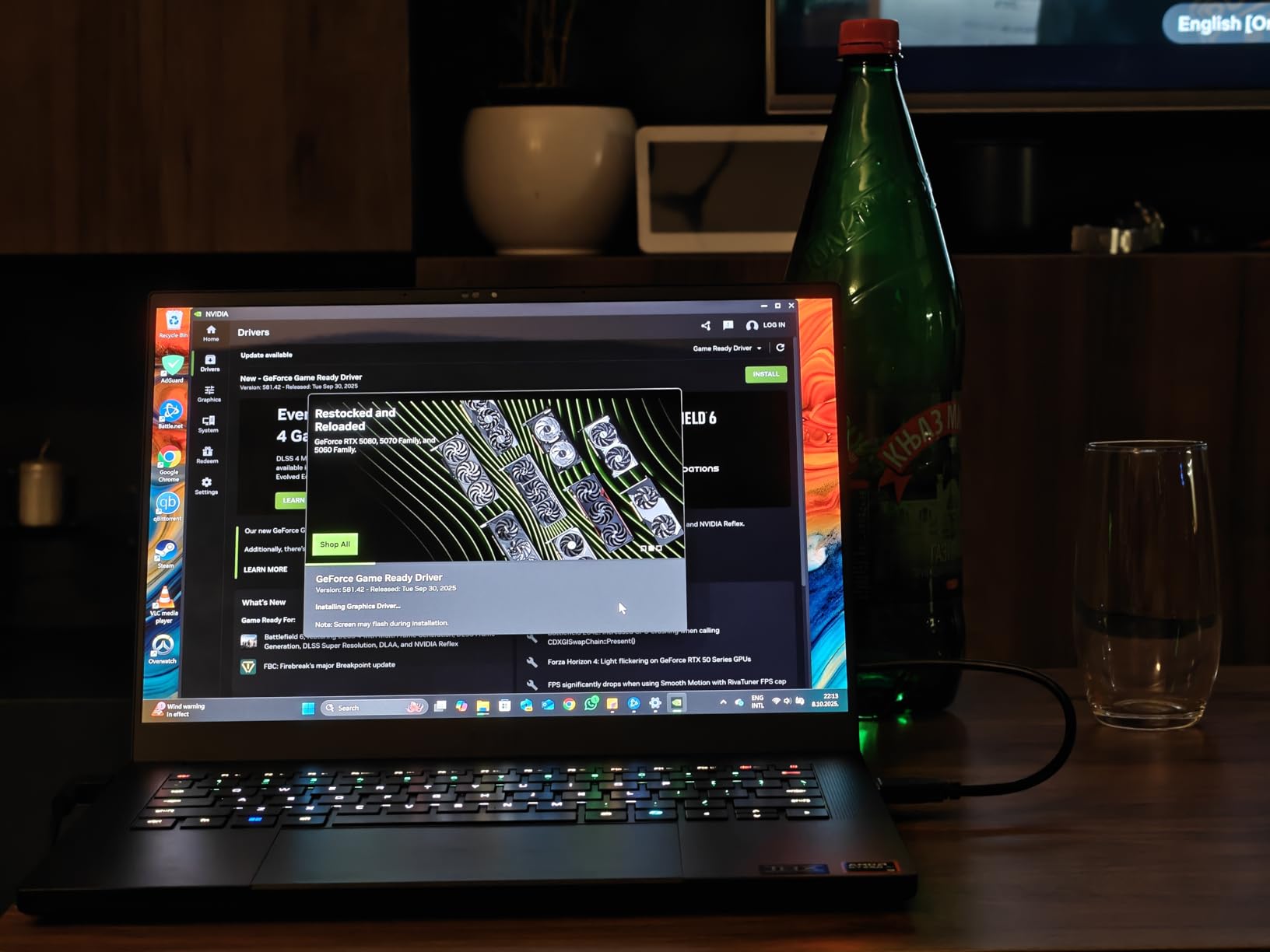 Razer Blade 14 (2025) Gaming Laptop: NVIDIA GeForce RTX 5070 - AMD Ryzen AI 9 365 CPU - 3K 120Hz OLED Display - 64GB LPDDR5X RAM - 2TB SSD - Thin & Lightweight - Chroma RGB - Windows - Black - Customer Photo 2