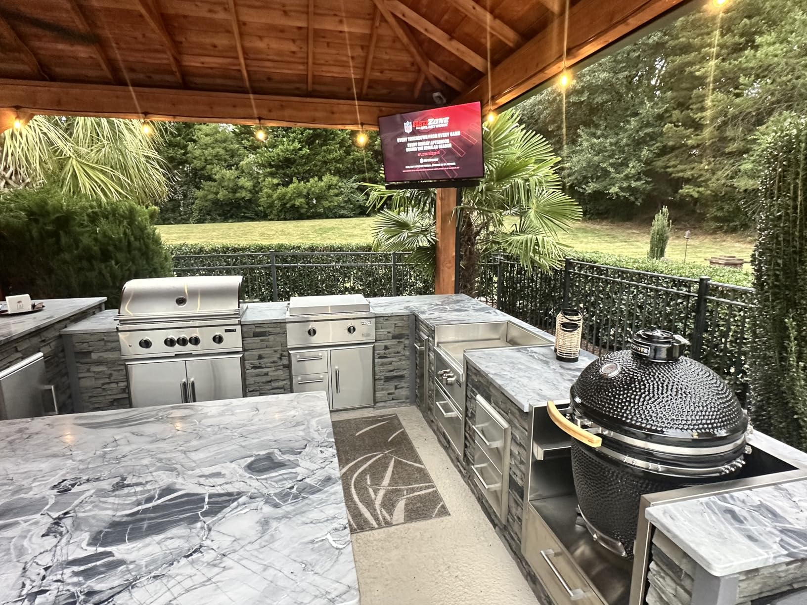 Samsung 55-Inch Class QLED Q8F 4K UHD Smart TV (2025 Model) Q4 AI Processor, 100% Color Volume with Quantum Dot, AirSlim Design, Endless Free Content, Samsung Vision AI, Alexa Built-in - Customer Photo 2