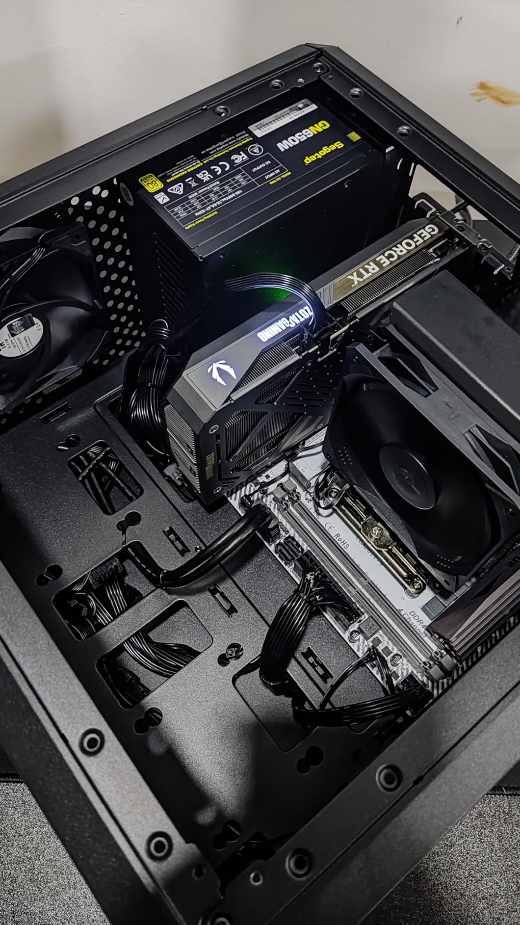 ZOTAC Gaming GeForce RTX 5060 Ti 16GB Twin Edge OC DLSS 4 16GB GDDR7 128-bit 28 Gbps PCIE 5.0 Gaming Graphics Card, IceStorm 2.0 Cooling, SFF-Ready, ZT-B50620H-10M - Customer Photo 1