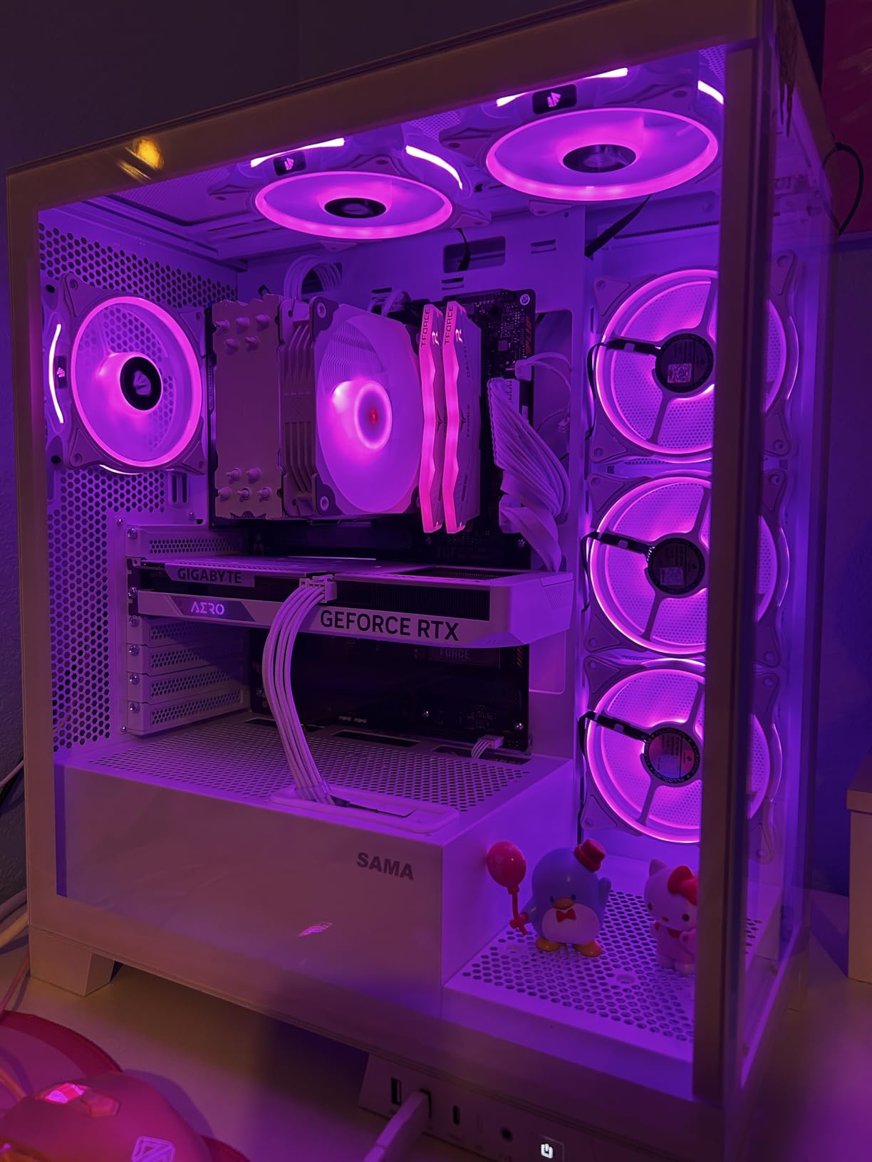 GIGABYTE GeForce RTX 5060 AERO OC 8G Graphics Card, 8GB 128-bit GDDR7, PCIe 5.0, WINDFORCE Cooling System, GV-N5060AERO OC-8GD Video Card - Customer Photo 1