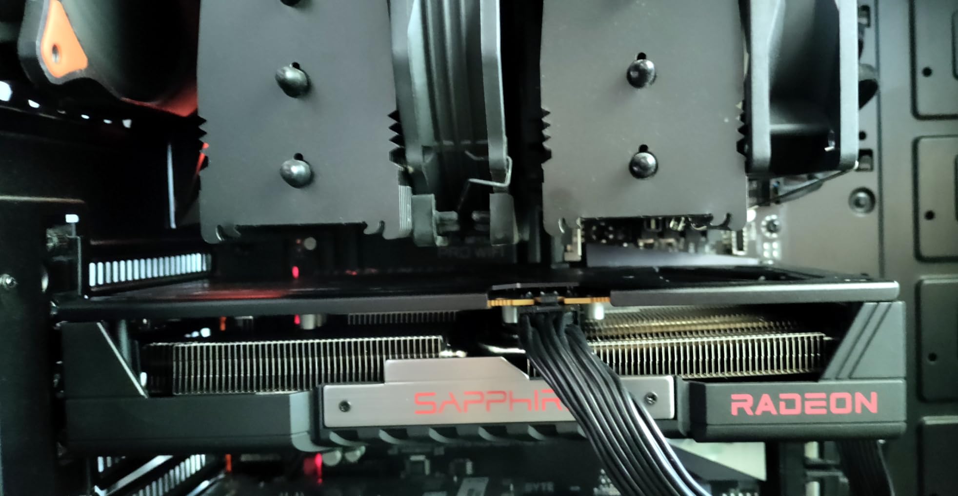 Sapphire 11350-03-20G Pulse AMD Radeon™ RX 9060 XT Gaming OC Graphics Card with 16GB GDDR6, AMD RDNA 4 - Customer Photo 2