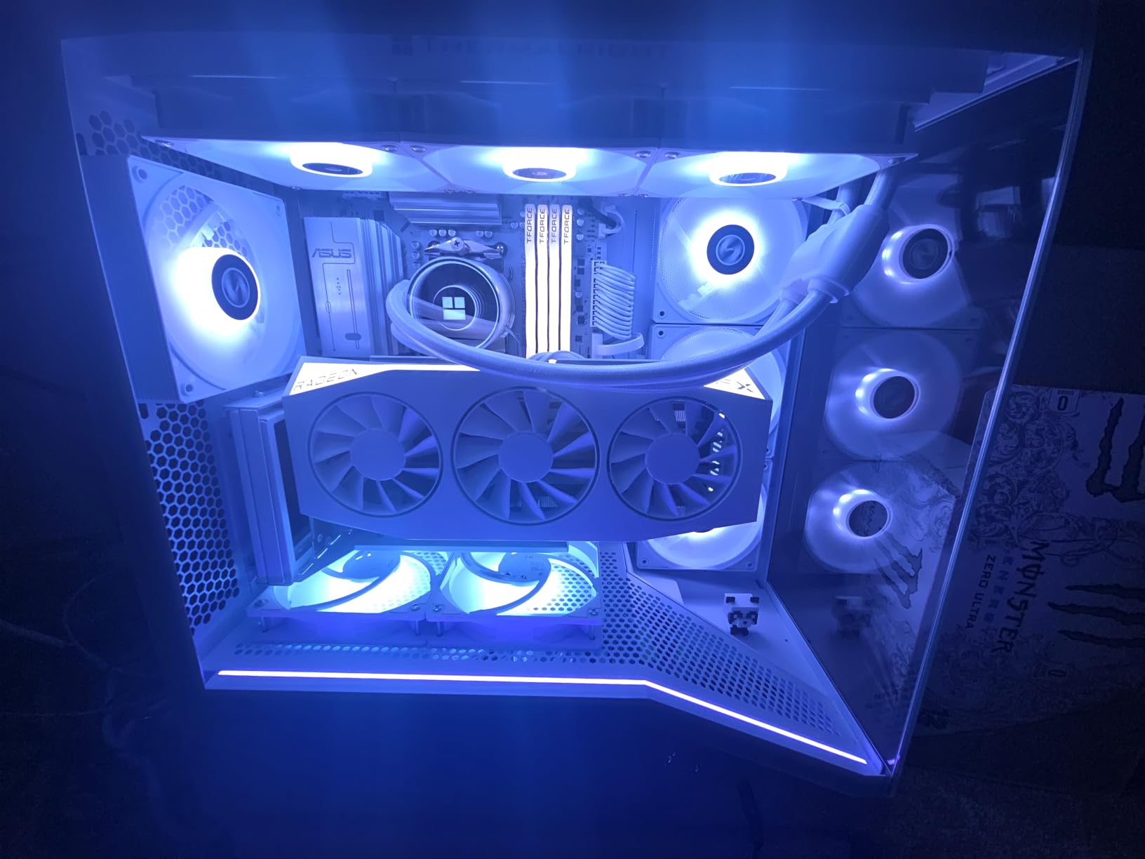 XFX Mercury AMD Radeon RX 9060XT OC White Gaming Edition with 16GB GDDR6 HDMI 2xDP, AMD RDNA 4 RX-96TMERCW9 - Customer Photo 2