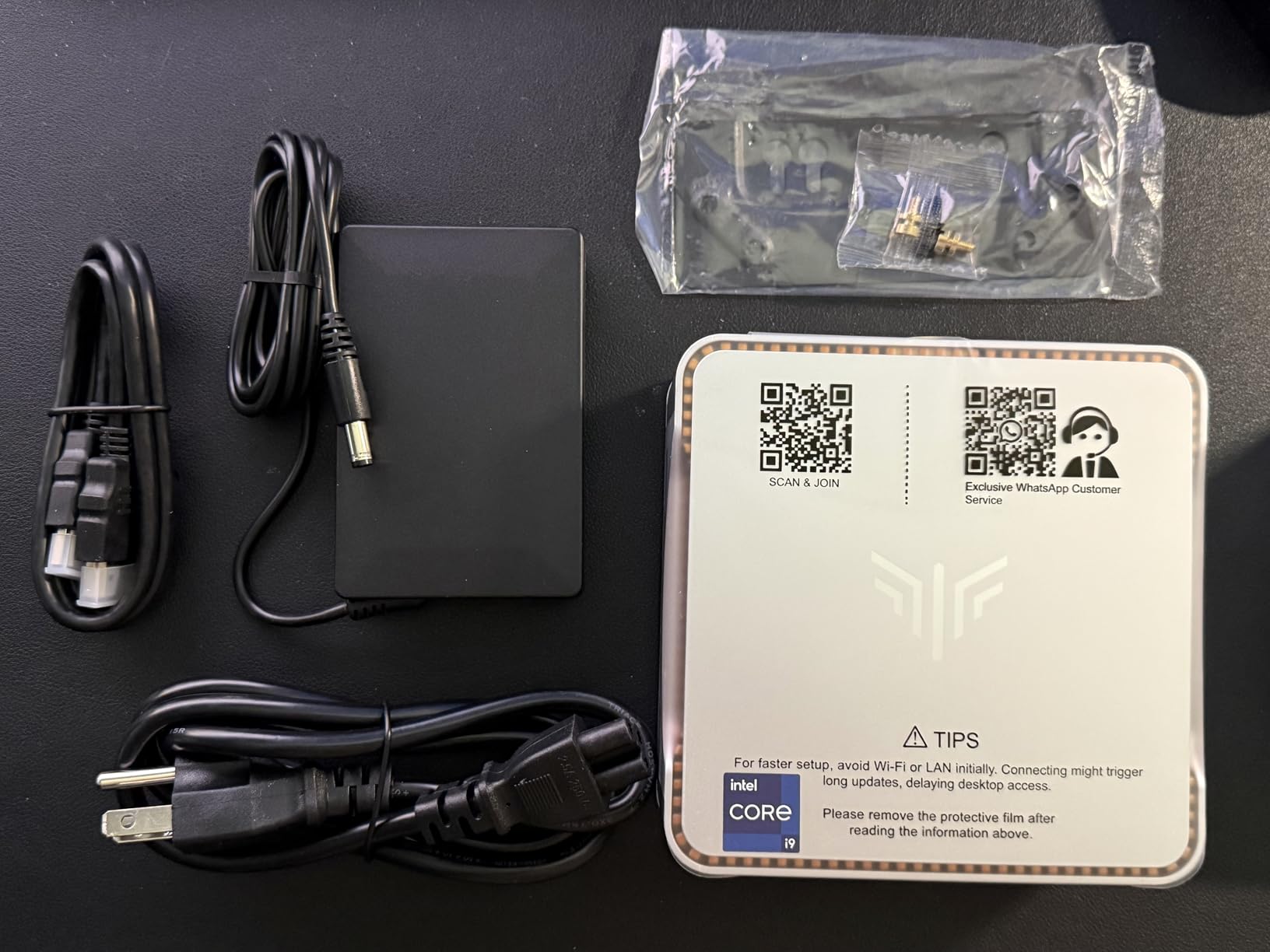 KAMRUI Hyper H2 Mini Gaming PC, in-tel Core i9-11900H (Beat 1195G7/5825U, up to 4.9GHz) 32GB RAM 1TB SSD Mini Desktop Computers, Triple 4K Display 6*USB3.2, USB-C, HDMI, DP, WiFi6, BT5.2, Office Home - Customer Photo 1