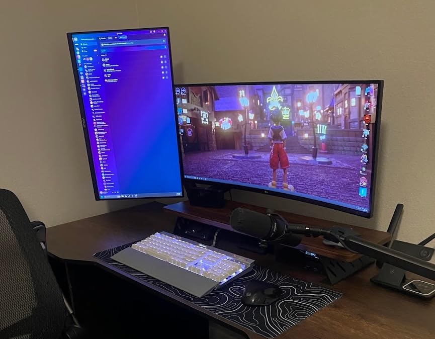 LG 34G630A-B 34-Inch Ultragear WQHD (3444 x 1440) Curved Gaming Monitor, 240Hz, 1ms, FreeSync Premium, DisplayHDR 400, Built-in Speaker, HDMI, DisplayPort, USB Type-C, Tilt/Height/Swivel Stand, Black - Customer Photo 2