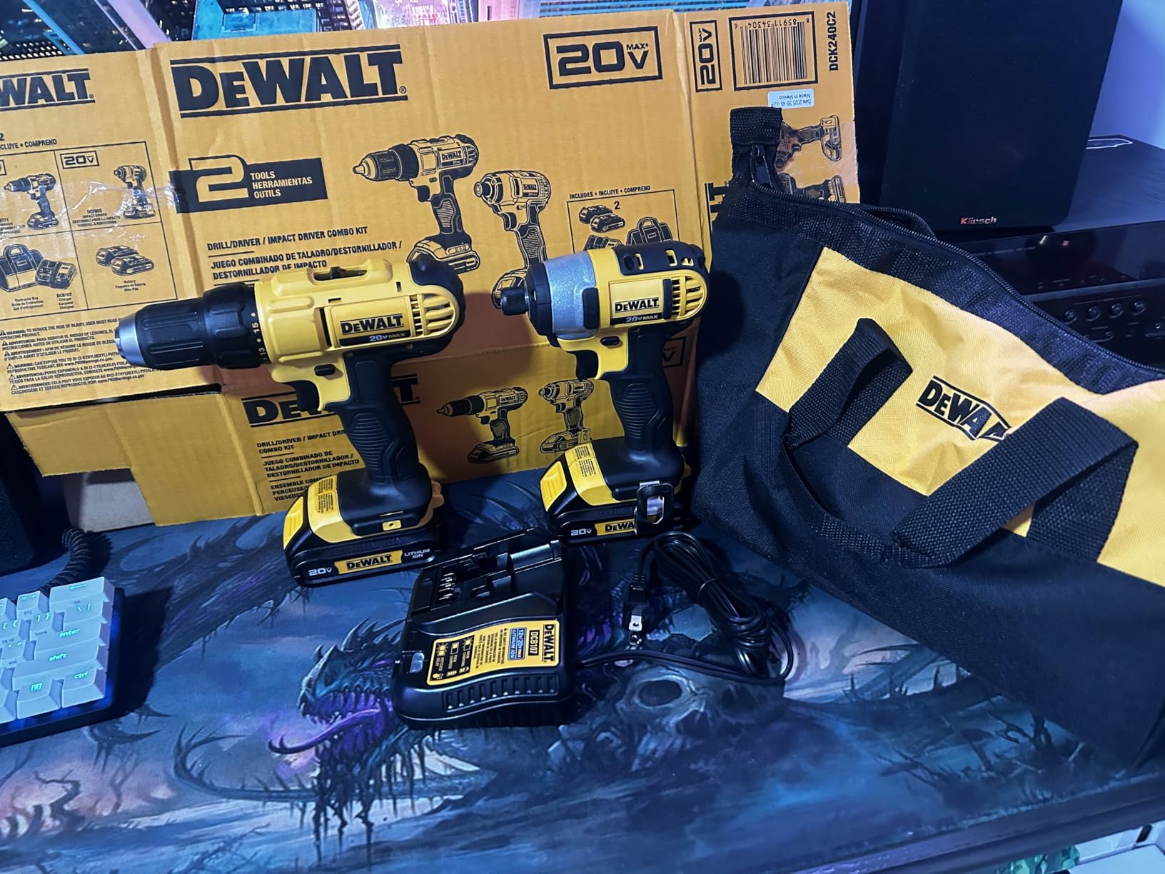 DEWALT 20V MAX Cordless Drill and Impact Driver, Power Tool Combo Kit, Includes 2 Batteries, Charger and Bag (DCK240C2) - Customer Photo 1