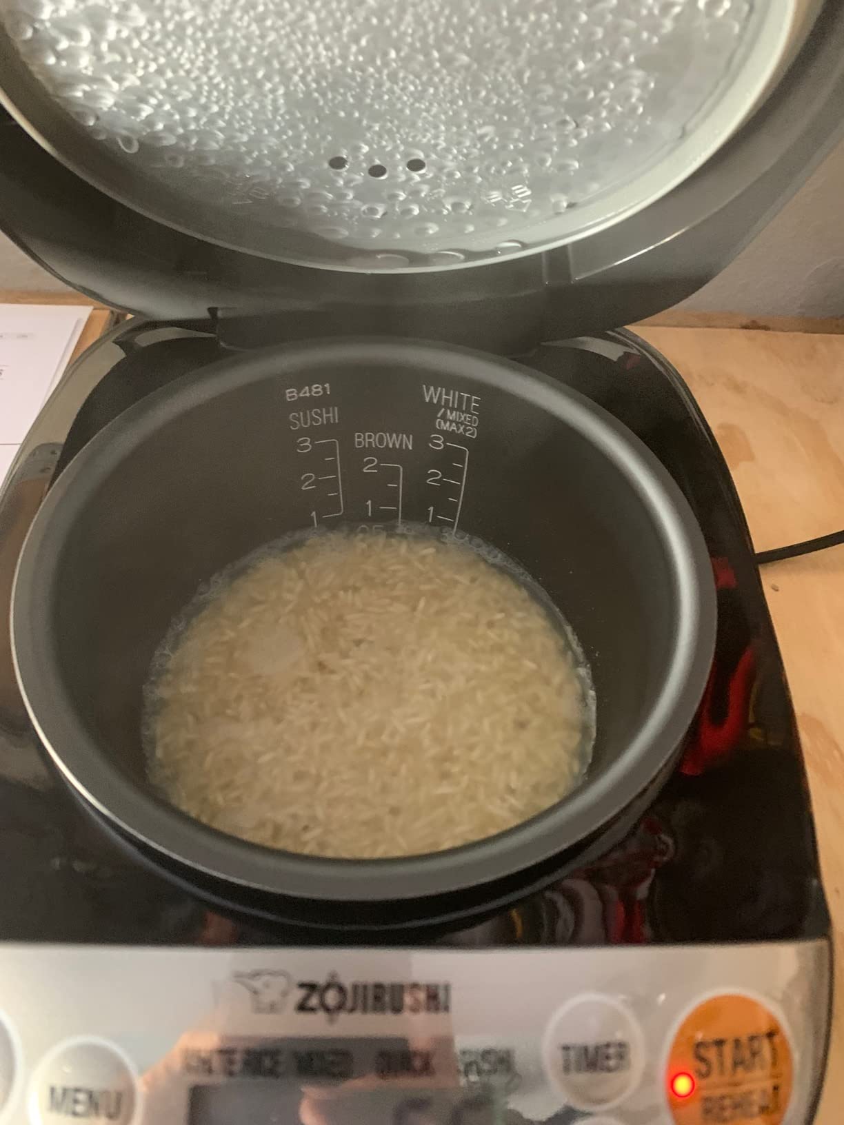 Zojirushi Micom 3-Cup Compact Size, Multiple Settings, Stainless Steel Made, Built-In Retractable Power Cord and Easy to Transport Rice Cooker and Warmer - Customer Photo 2