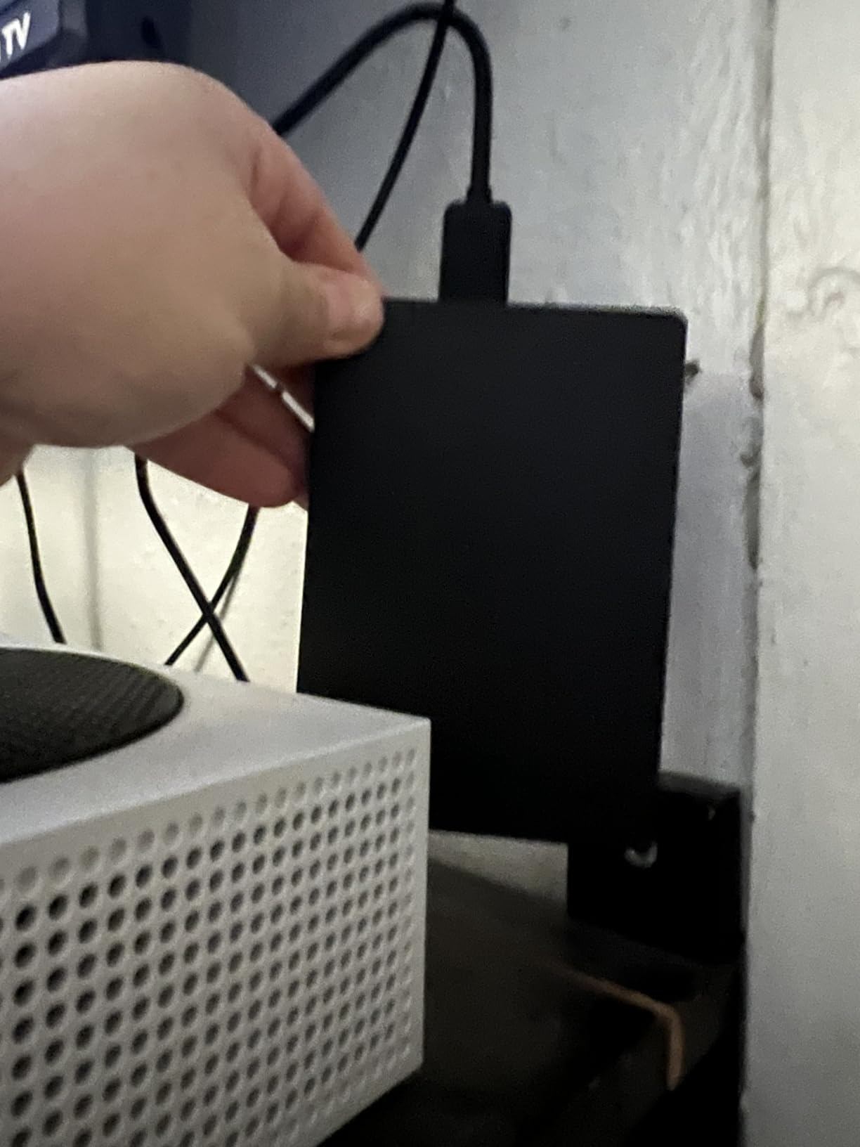 Seagate Portable 1TB External Hard Drive HDD – USB 3.0 for PC, Mac, PlayStation, & Xbox, 1-Year Rescue Service (STGX1000400), Black - Customer Photo 1