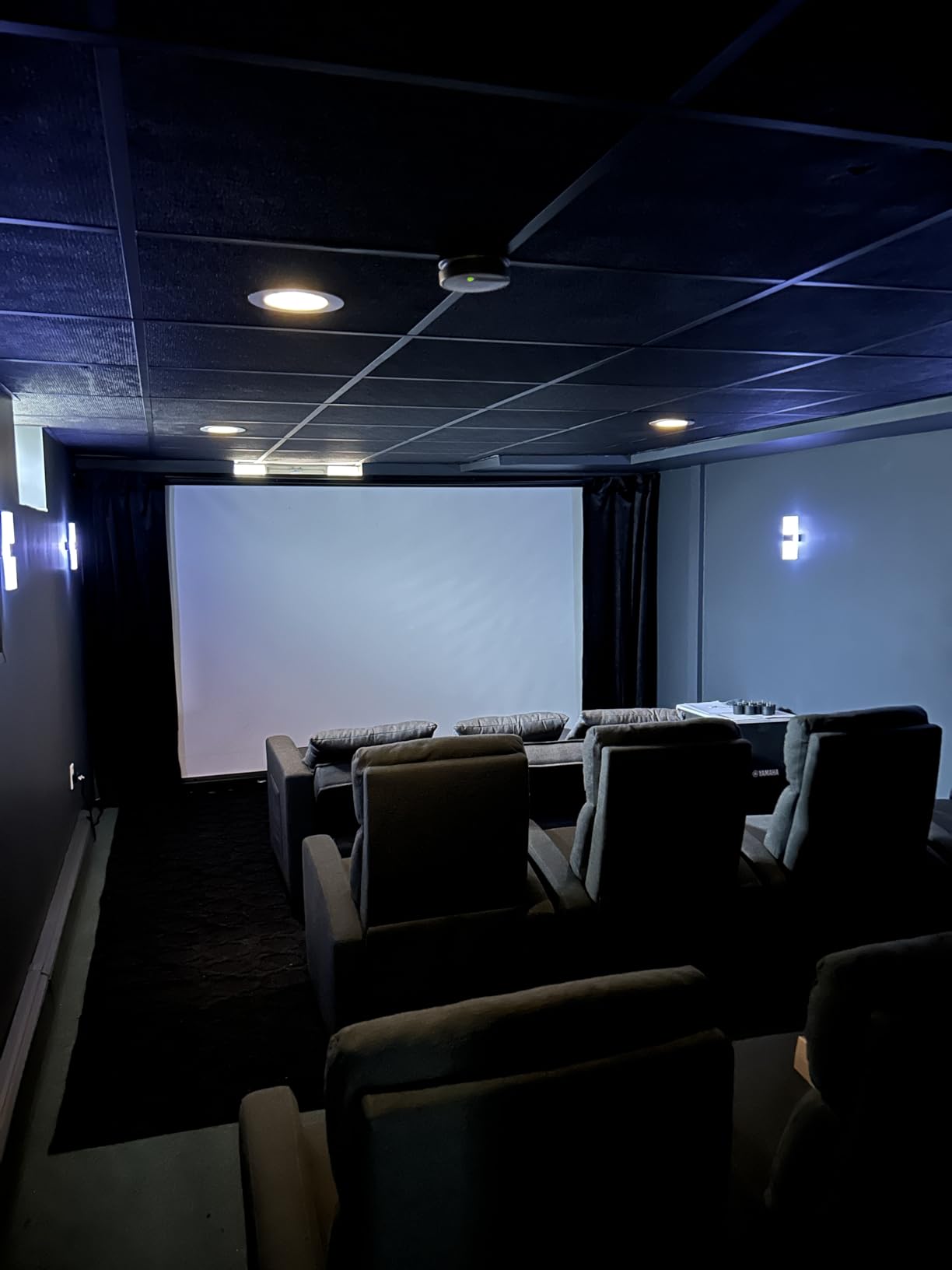 Yamaha Audio YHT-4950U 4K Ultra HD 5.1-Channel Home Theater System with Bluetooth, black Customer Review Yamaha Audio YHT-4950U 4K Ultra HD 5.1-Channel Home Theater System with Bluetooth, black - Customer Photo 2