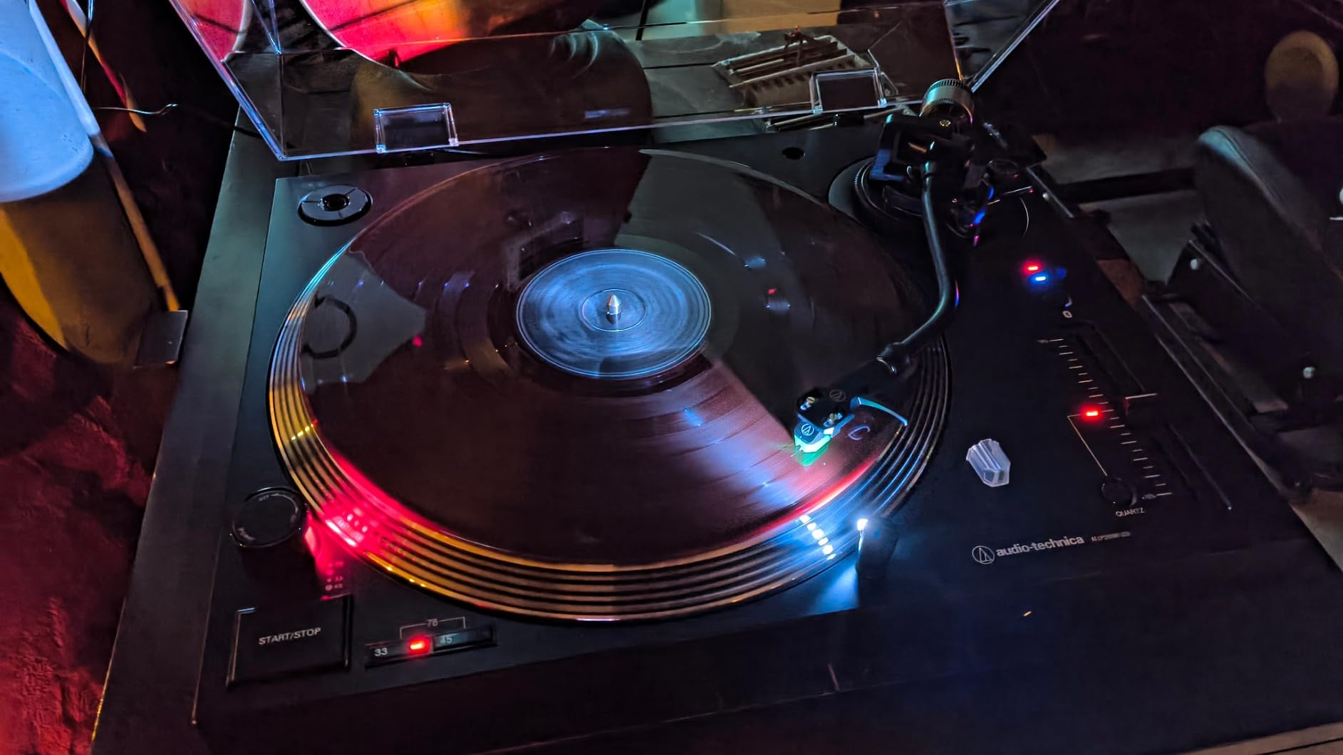 Audio-Technica AT-LP120XBT-USB-WH Wireless Direct-Drive Turntable (Analog, Wireless & USB) - Customer Photo 3