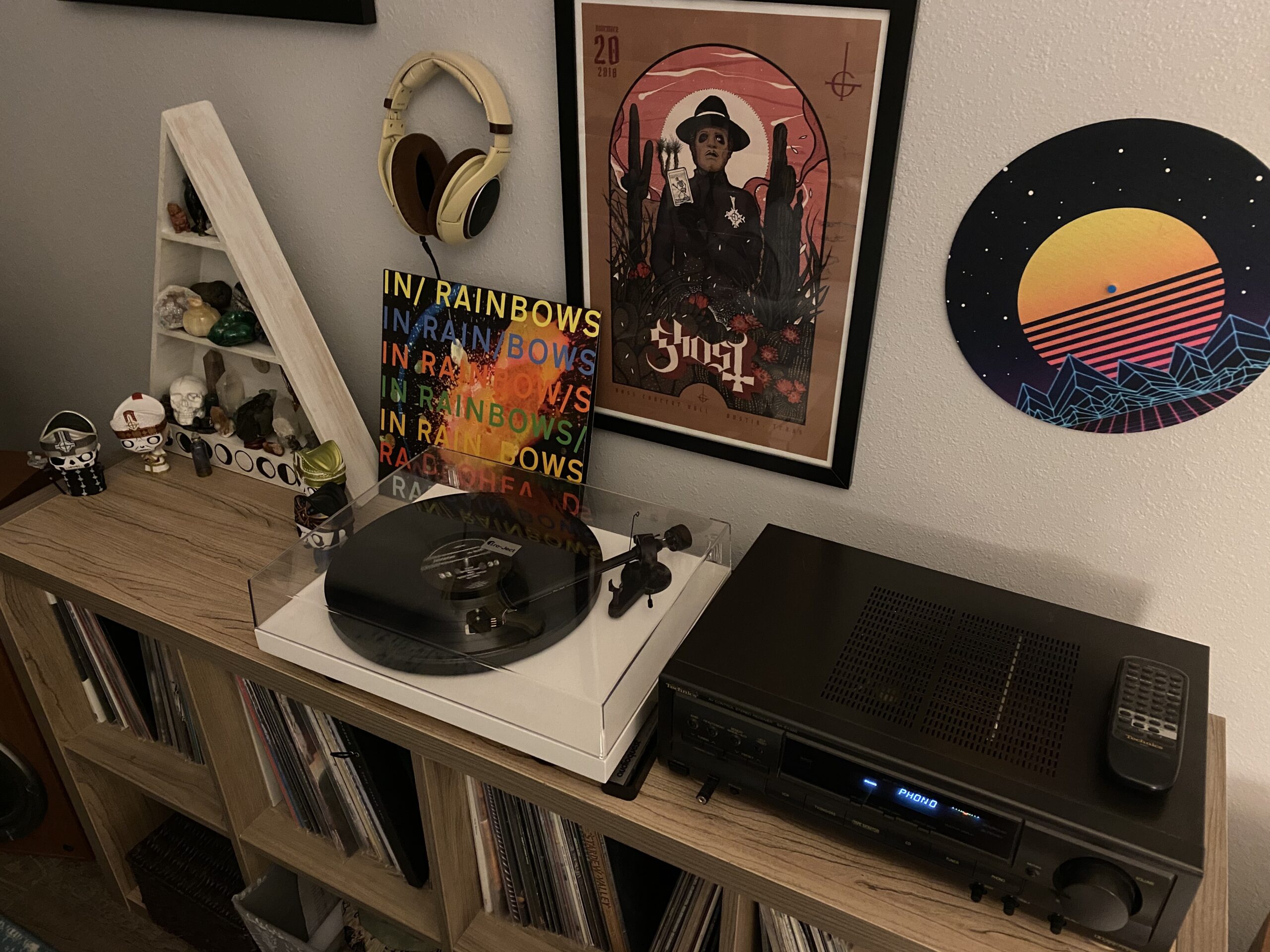 Pro-Ject Audio Systems Debut Carbon EVO, Audiophile Turntable with Carbon Fiber tonearm - Customer Photo 1