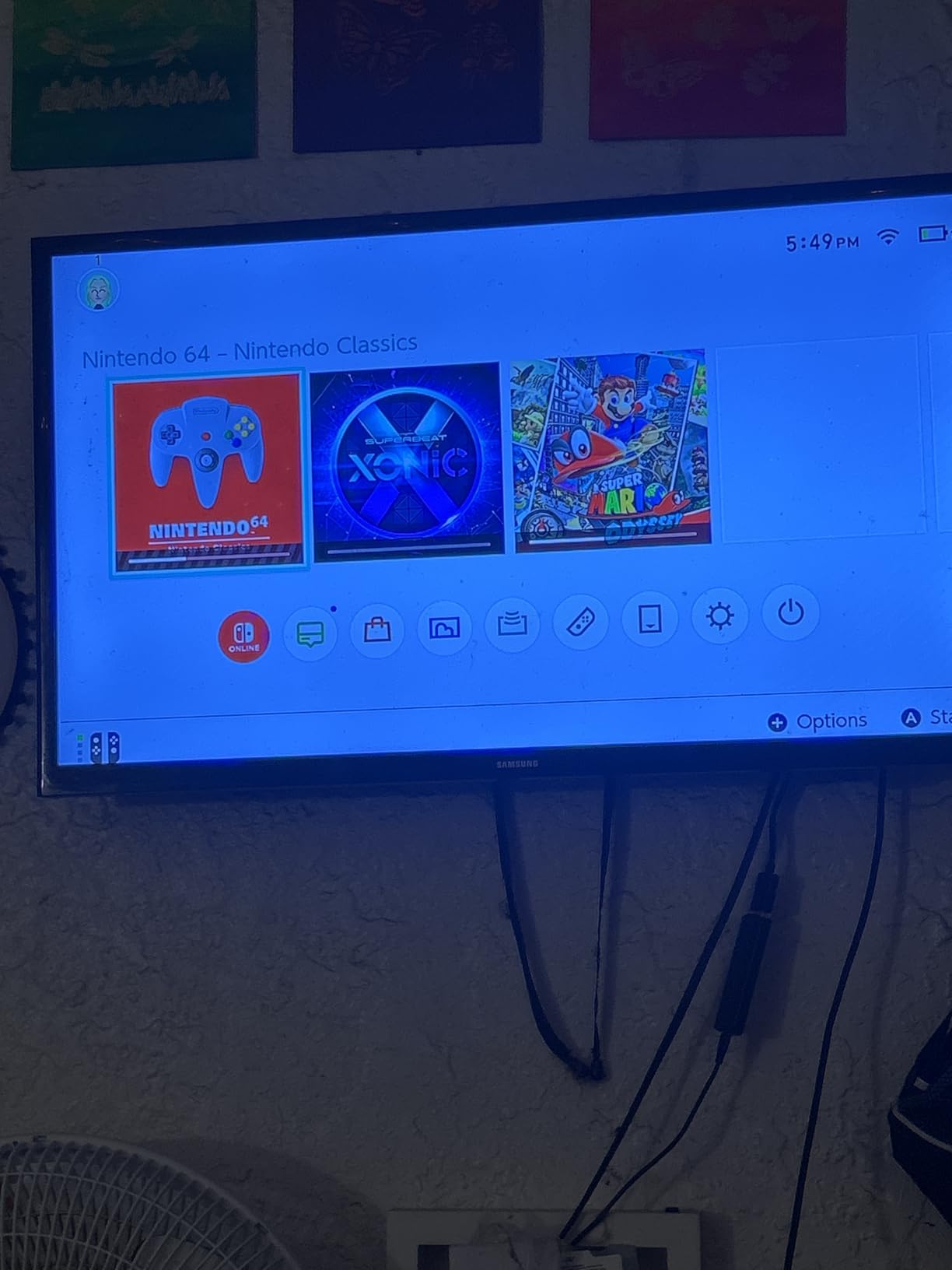 Nintendo Switch OLED Model w/ White Joy-Con (Renewed) Customer Review Nintendo Switch OLED Model w/ White Joy-Con (Renewed) - Customer Photo 1