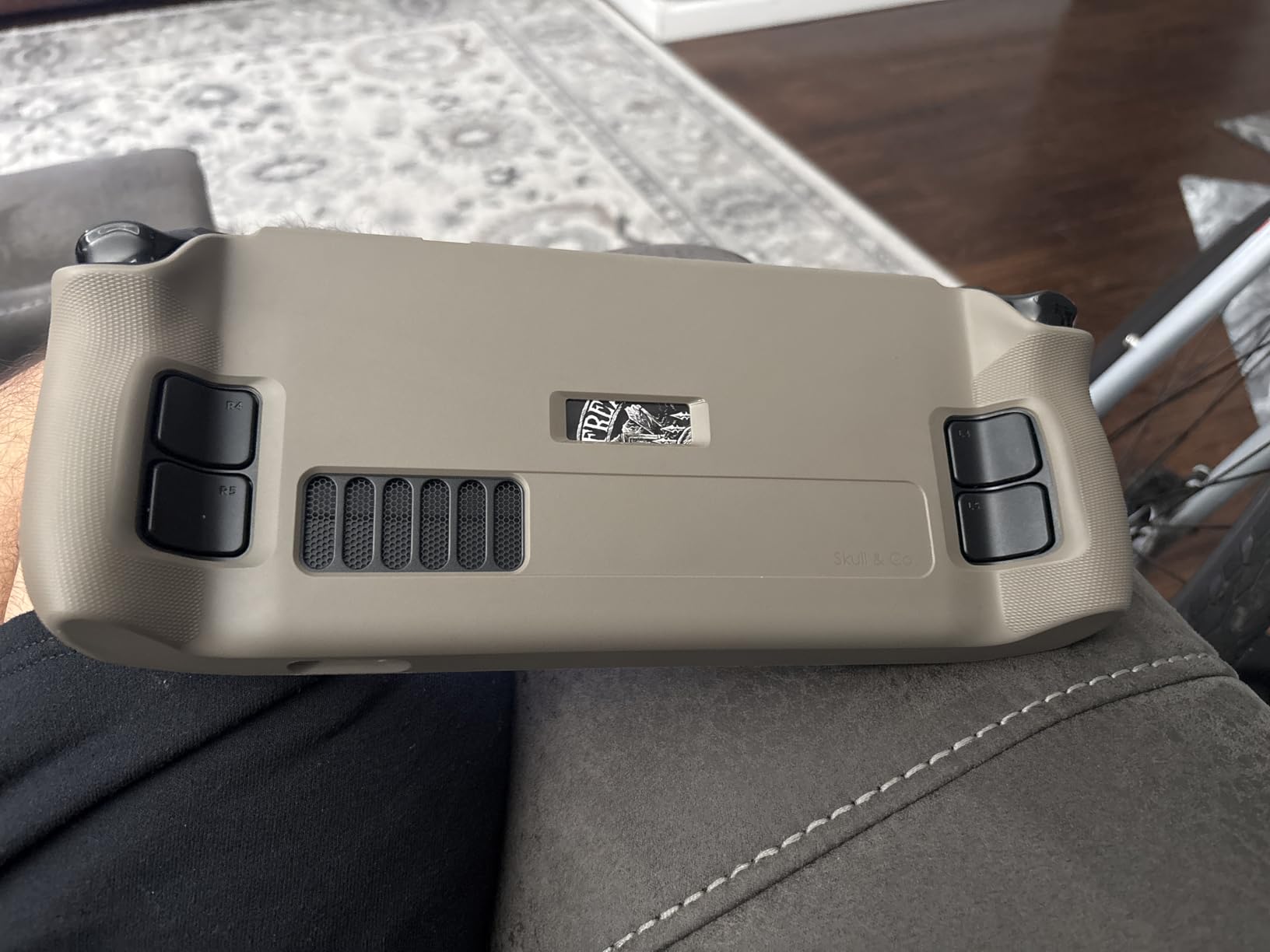 VALVE Steam Deck OLED 512GB SSD + 16GB RAM International Version Customer Review VALVE Steam Deck OLED 512GB SSD + 16GB RAM International Version - Customer Photo 2