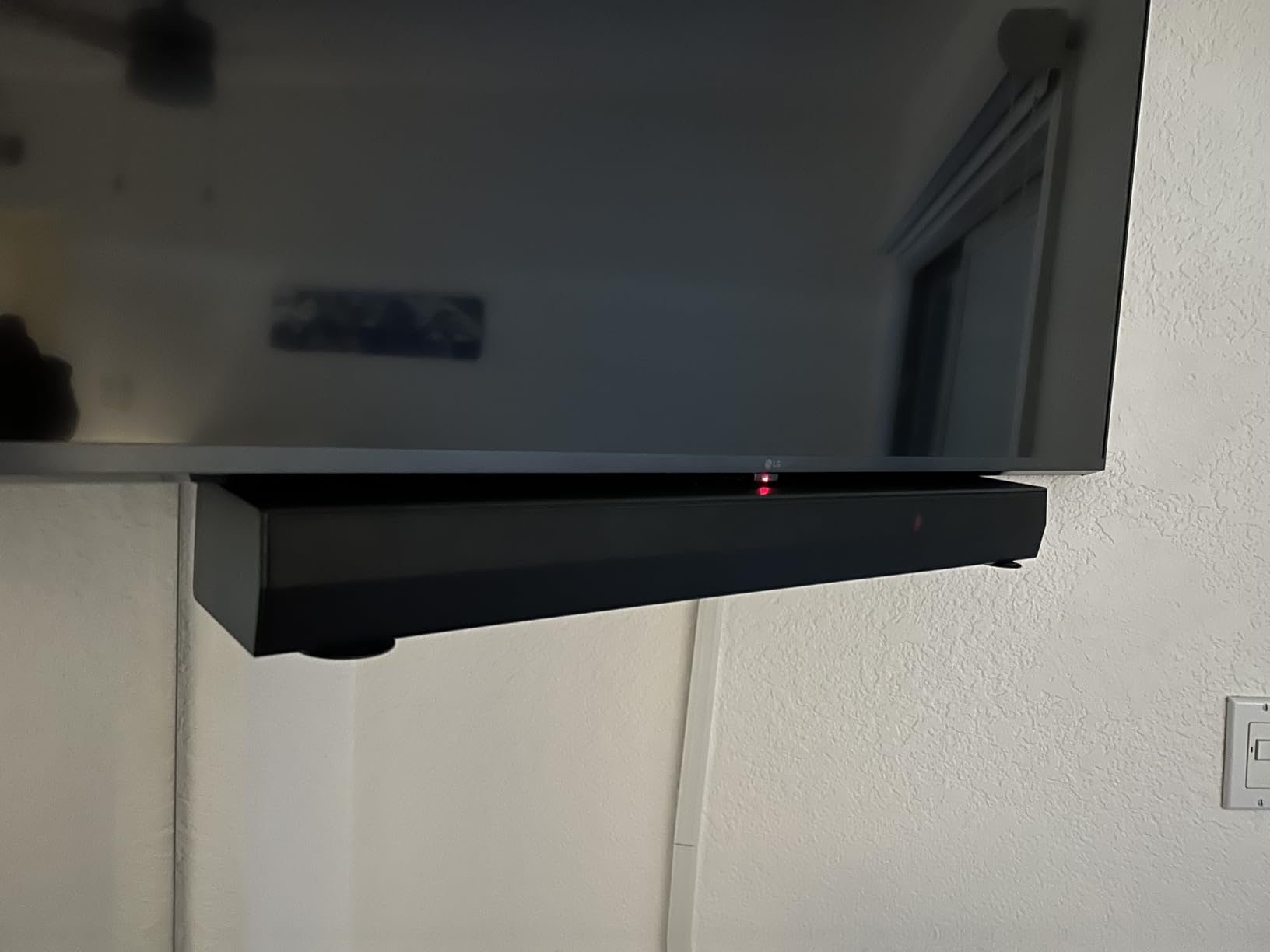 LG S60T 3.1 ch. Soundbar with Wireless Subwoofer, Dolby Audio, TV Synergy, Wow Interface, AI Sound Pro (2024 Model) - Customer Photo 2