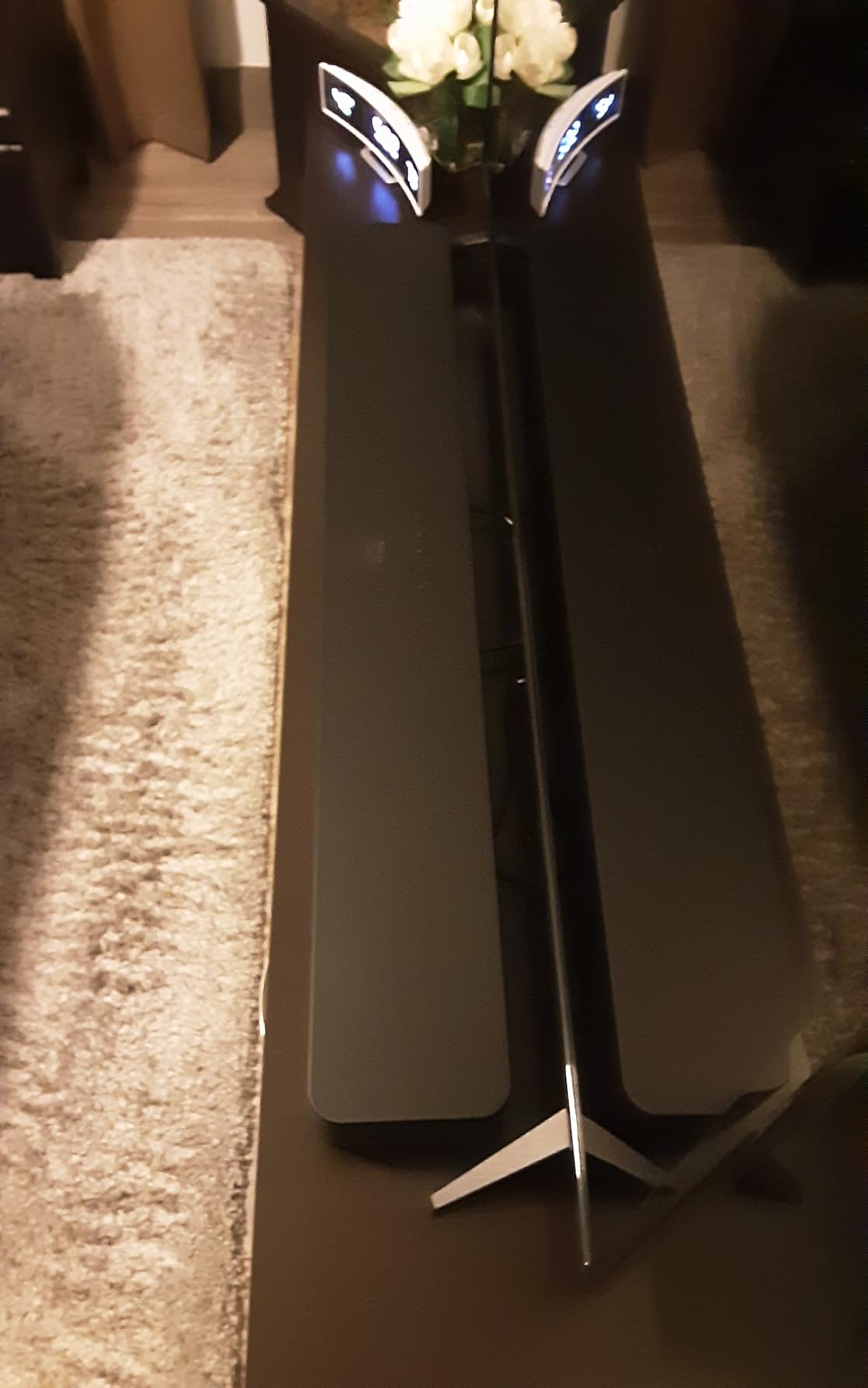 Amazon Fire TV Soundbar Plus (newest model) with built-in subwoofer, 3.1 channel, Dolby Atmos, clear dialogue - Customer Photo 5