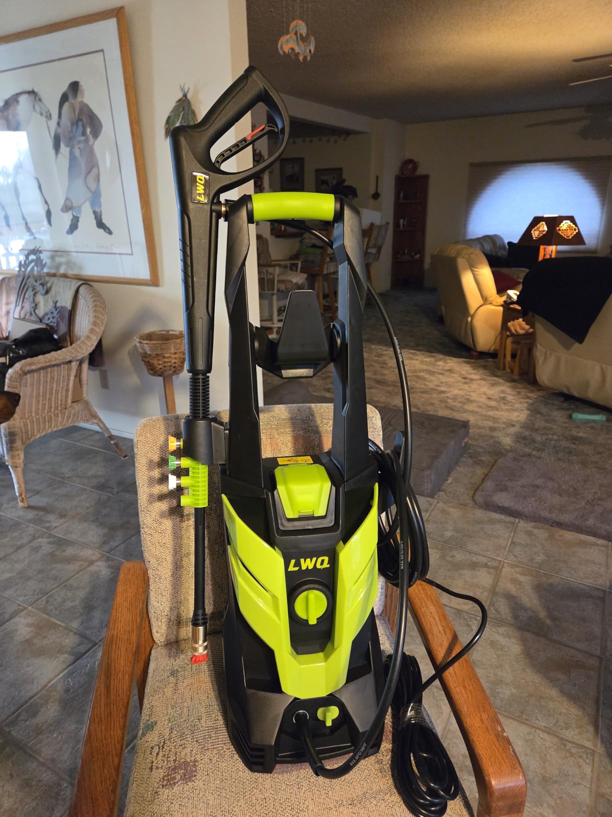 Pressure Washer, Portable Power Washer, 4 Quick Connect Nozzles, High Pressure Cleaning Machine for Car Fence Driveway Patio Washing and More - Customer Photo 4