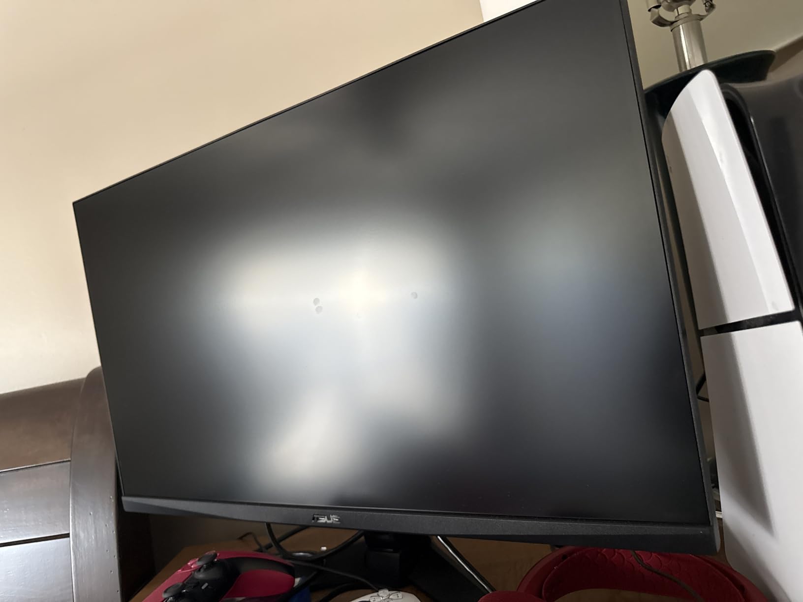 ASUS TUF Gaming 27 4K HDR Monitor (VG27UQ1A) - 160Hz, 1ms, Extreme Low Motion Blur Sync, NVIDIA G-SYNC Compatible, AMD FreeSync Premium, 95% DCI-P3, DisplayWidget, 3 yr Warranty - Customer Photo 1