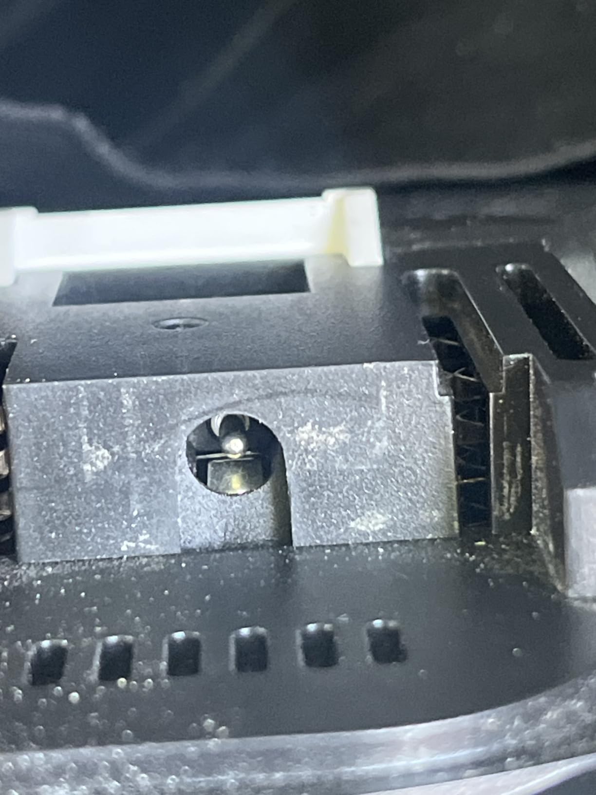 SEESII Reciprocating Saw Cordless, Variable Speed 3500 RPM Brushless Motor with 8 Saw Blades, 2 x 4.0Ah Batteries, LED Light, Tool-Free Blade Change - Customer Photo 1