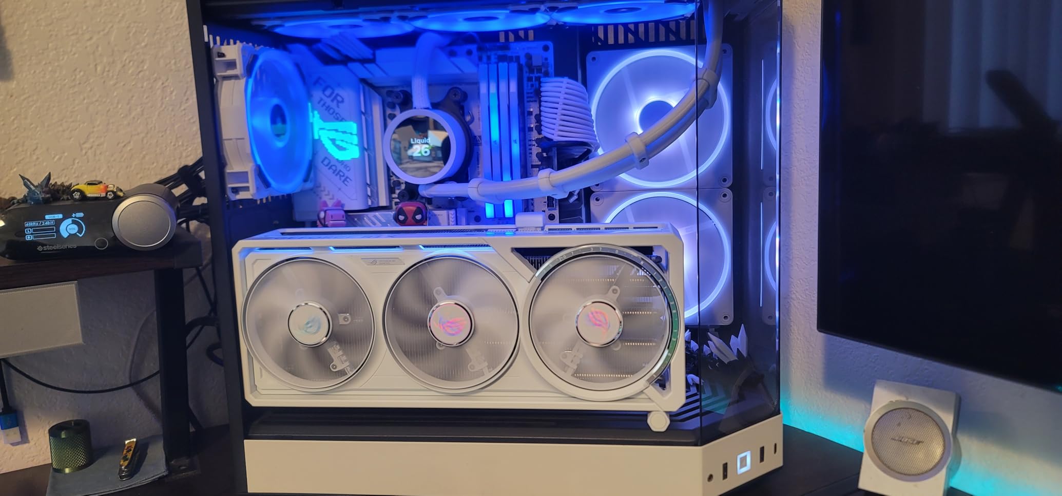 ASUS ROG Astral GeForce RTX 5080 OC Edition Gaming Graphics Card (PCIe 5.0, 16GB GDDR7, HDMI/DP 2.1, 3.8-Slot, 4-Fan Design, Axial-tech Fans, Patented Vapor Chamber, Phase-Change GPU Thermal pad) - Customer Photo 5