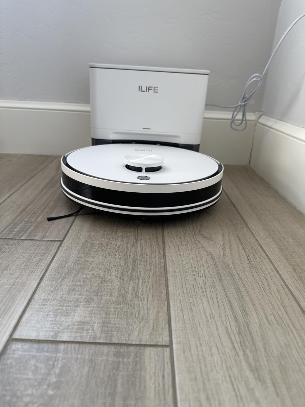 ILIFE A30 Pro Robot Vacuum and Mop, Self Emptying Station for 60 Days, 5000Pa Suction, LiDAR Navigation, No-Go Zones, 2.4G WiFi/App/Alexa/Remote Control, Clean Hard Floors to Medium-Pile Carpet, 110V - Customer Photo 1