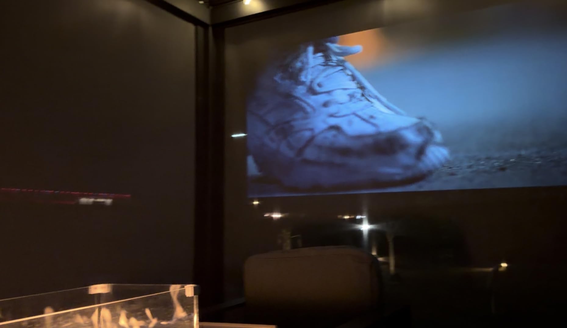 XGIMI Vibe One Battery Powered 1080P Smart Portable Projector, Google TV with Licensed Netflix, Sound by JBL, Built-in Battery, Auto Focus Auto Keystone, HD Outtdoor Movie Projector for Home(Ash) - Customer Photo 4