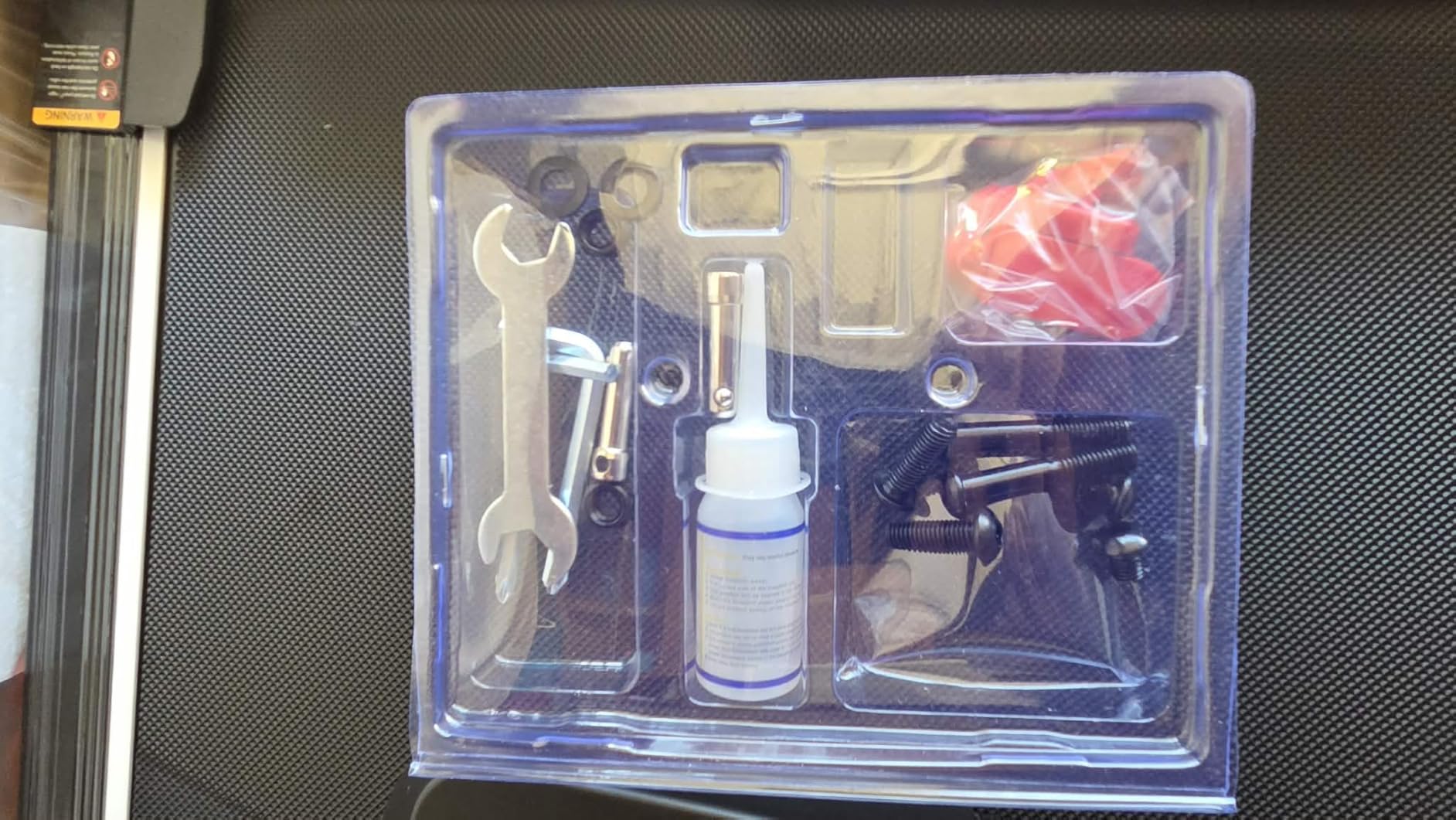 Walking Pad with Incline, 2026 Upgrade Electric Small Walking Pad with Handle Bar, 3.0HP Protable Walking Pad Treadmill with Handles and Incine for Home Small, 0.6-7.6MPH, 350LBS - Customer Photo 1